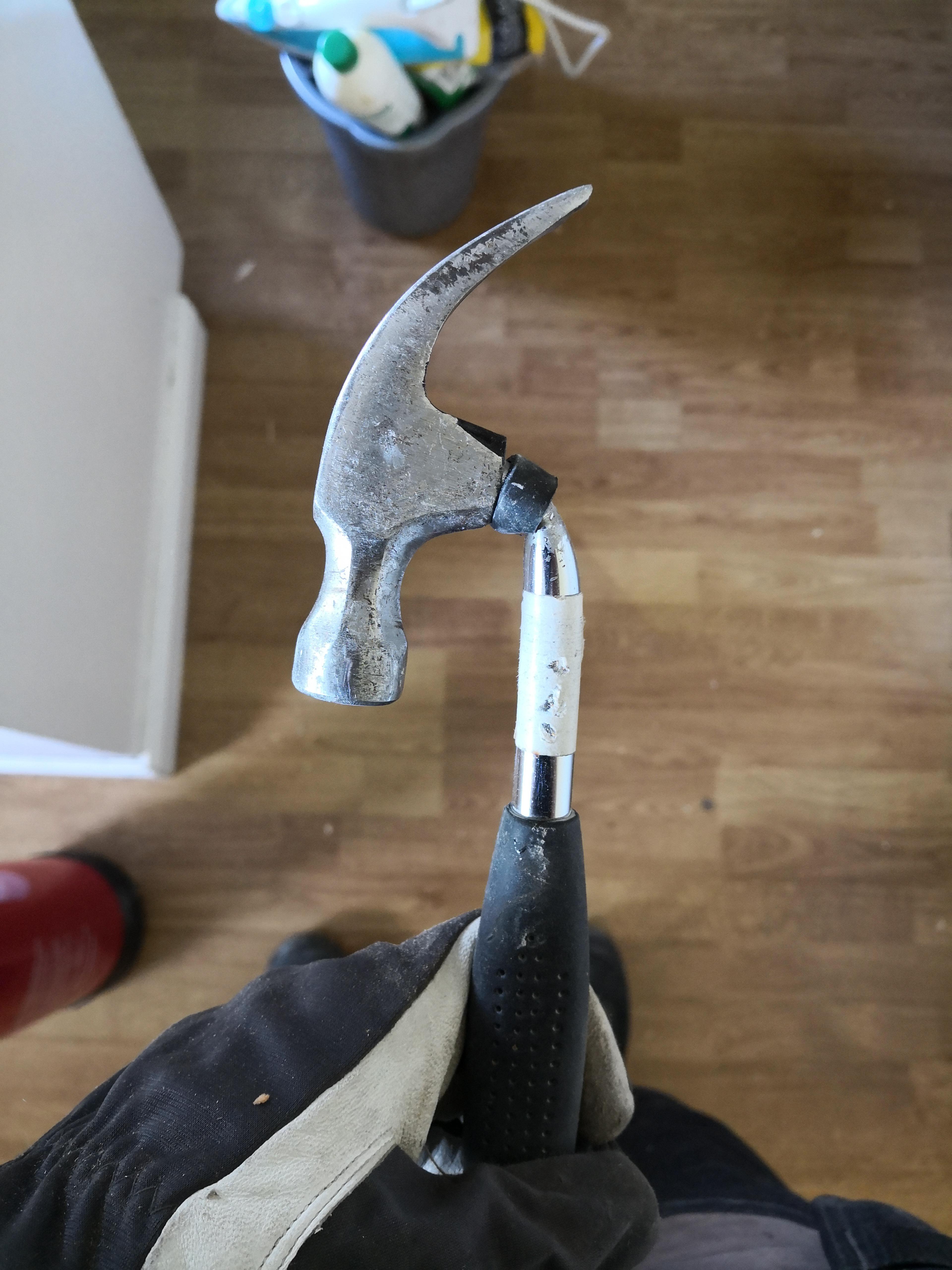 Tried to pull out a nail, bent the hammer instead r/mildlyinteresting