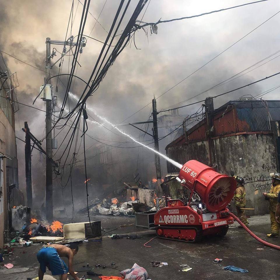 QC DRRMO LUF 60 Unmanned Firefighting Machine in action r/Philippines