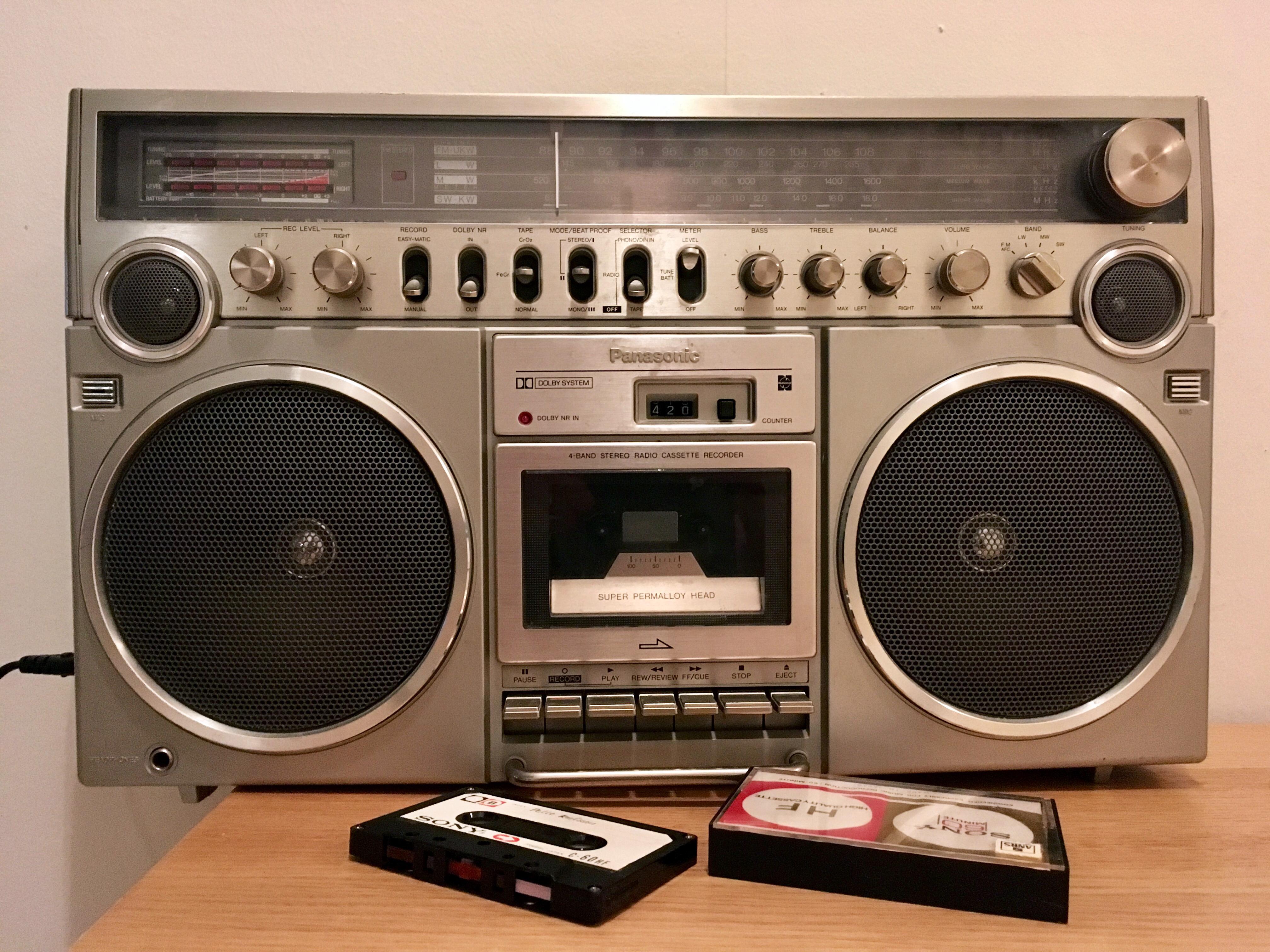My brand new boombox from 1979 : r/mildlyinteresting