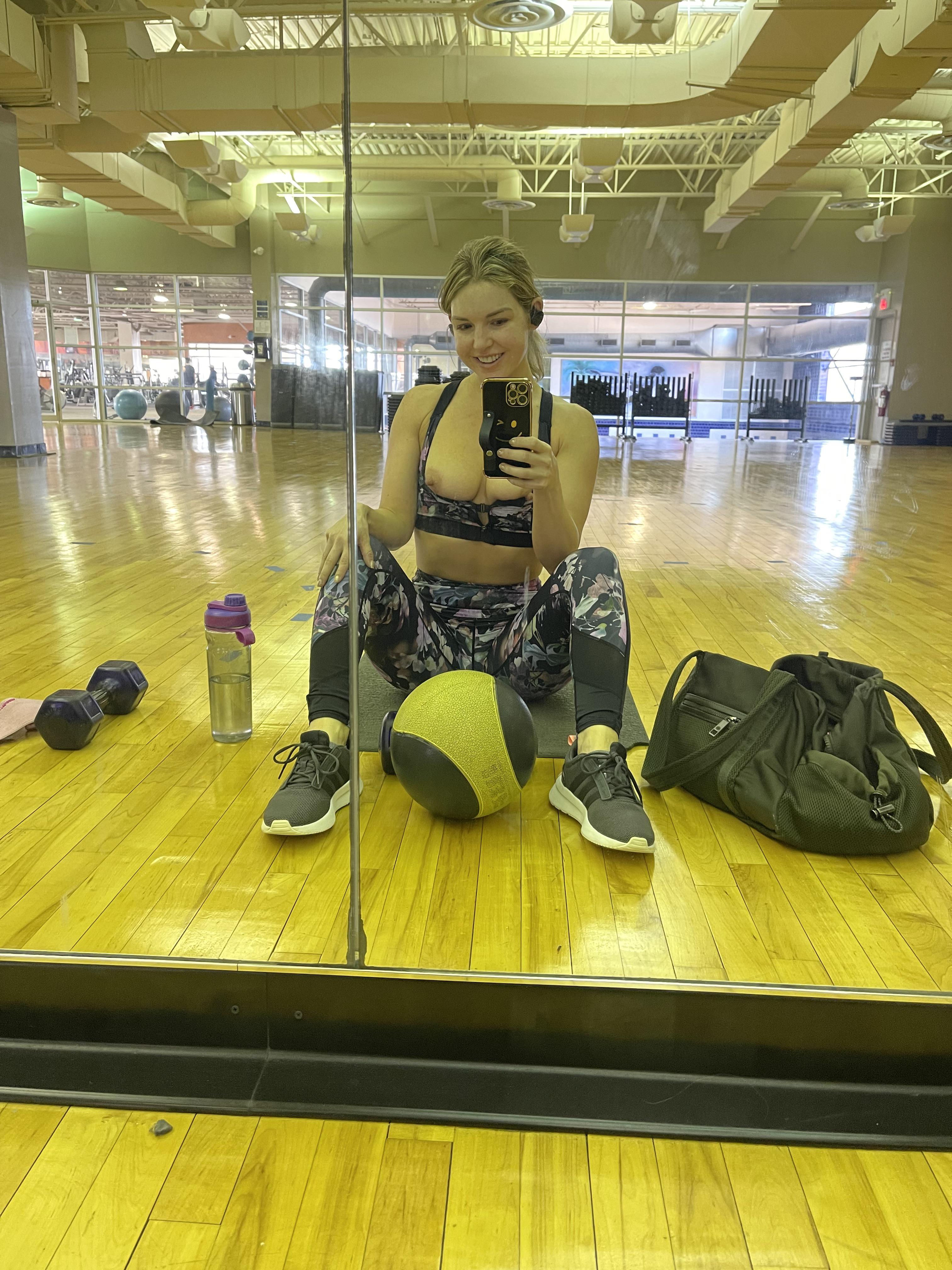 Sweaty 😅 : PublicFlashing