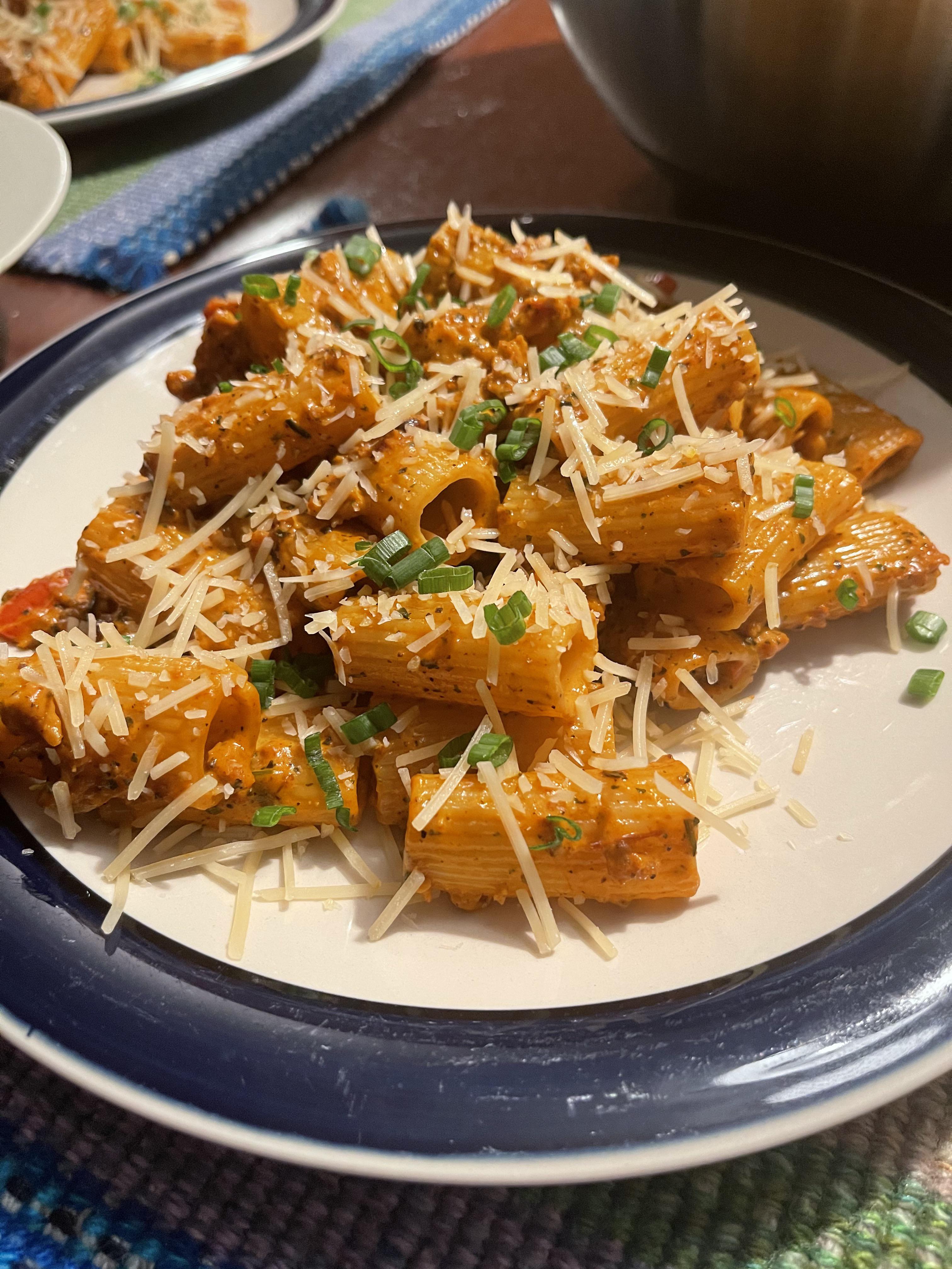 Chicken Sausage Rigatoni in a Creamy Pink Sauce with Bell Pepper