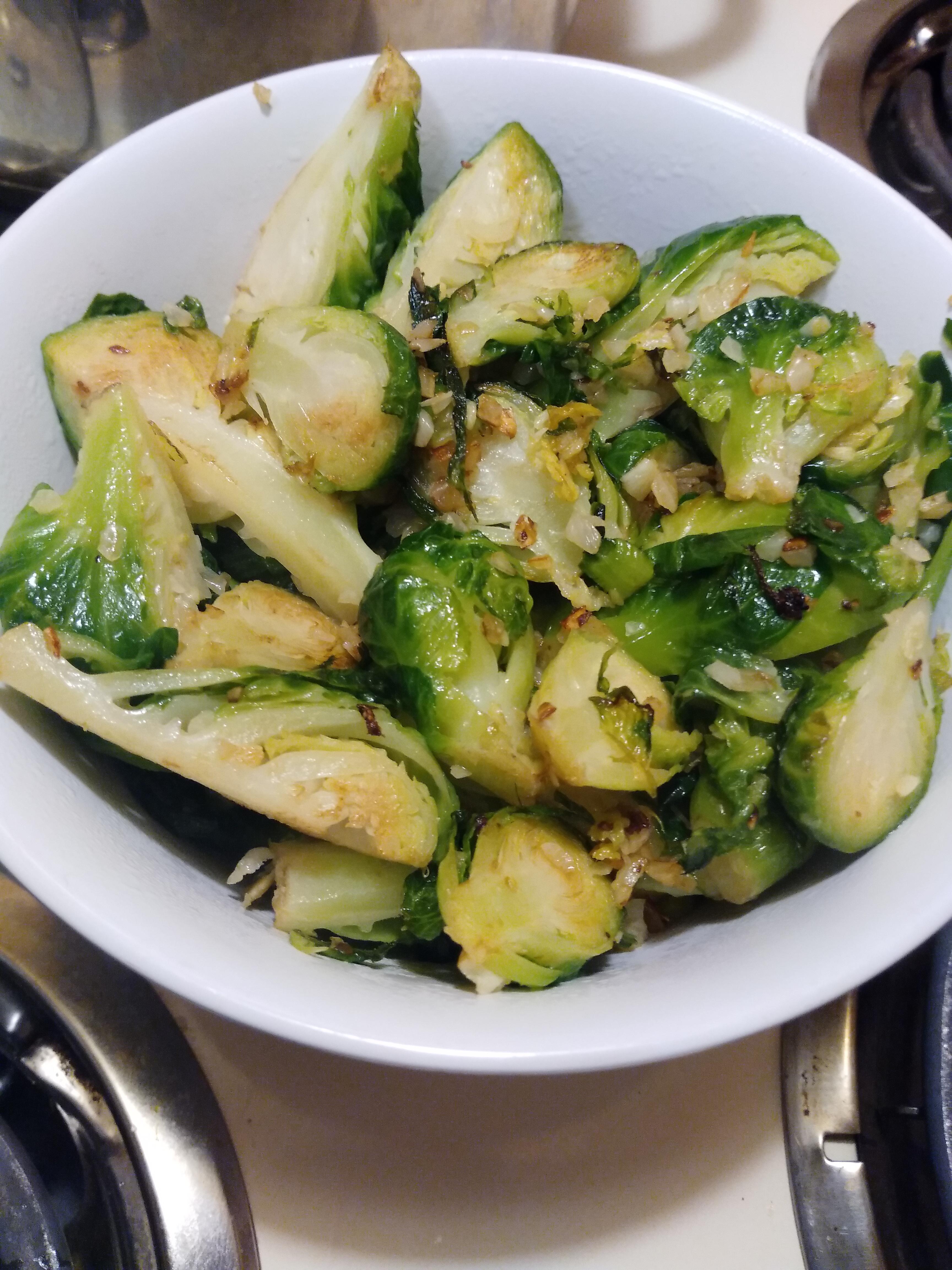 Sautéed brussel sprouts (my first time making them) 288 calories r