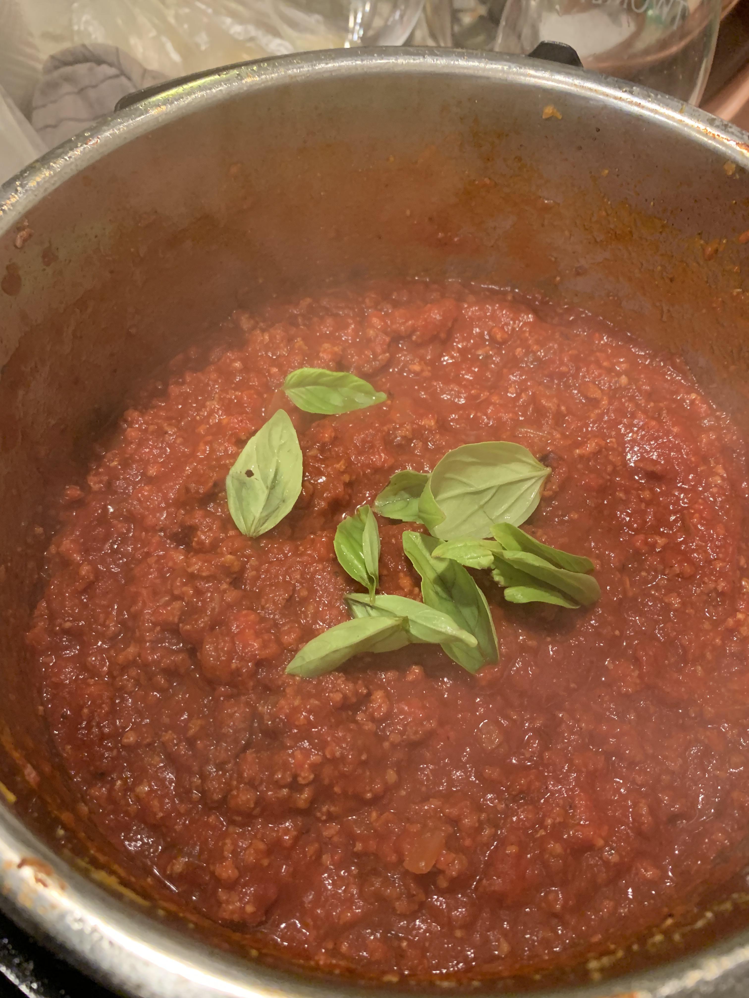 Beef pork and veal Bolognese with homegrown basil r/instantpot