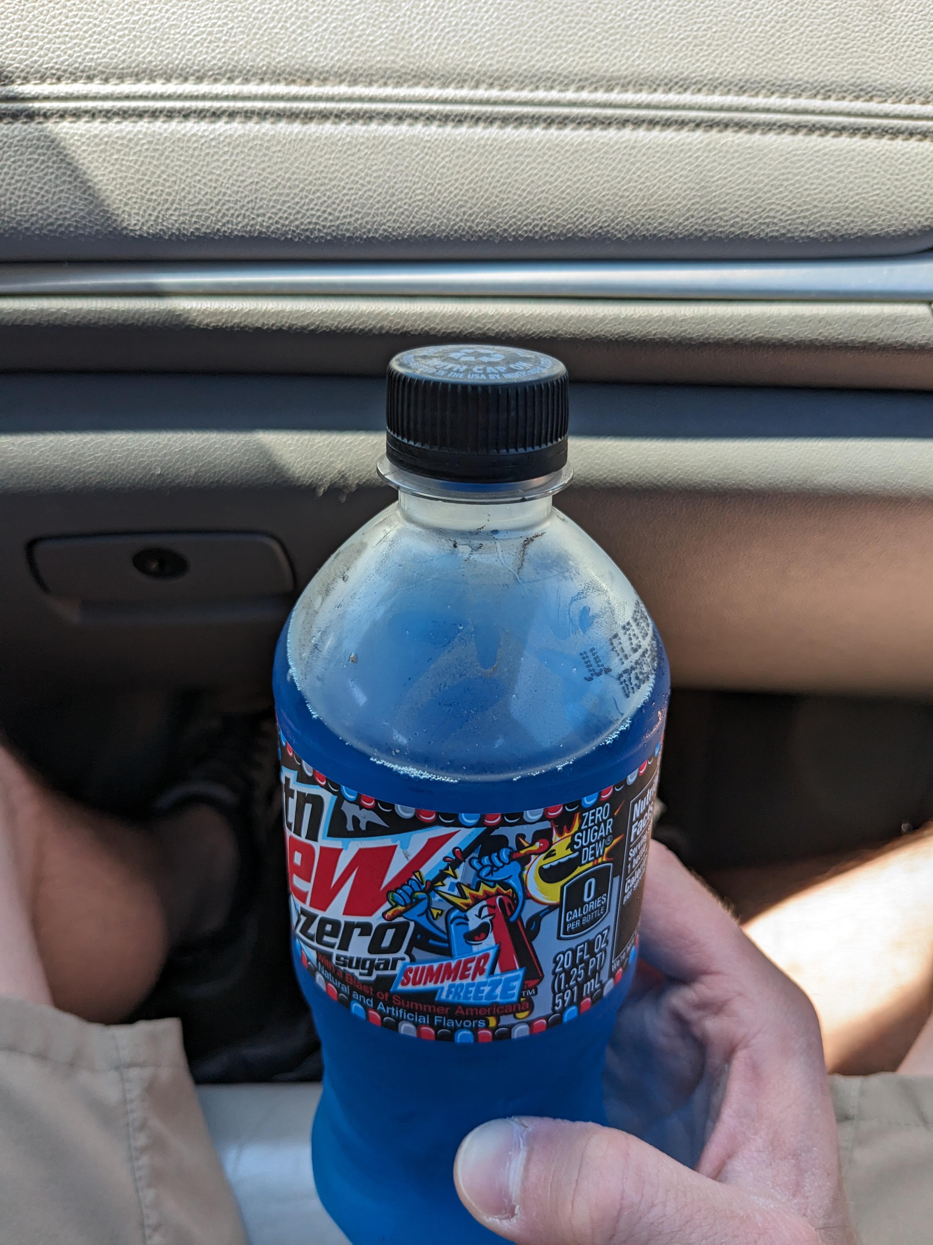 Found some dusty ass Summer Freeze Zero! At the Pines gas station in