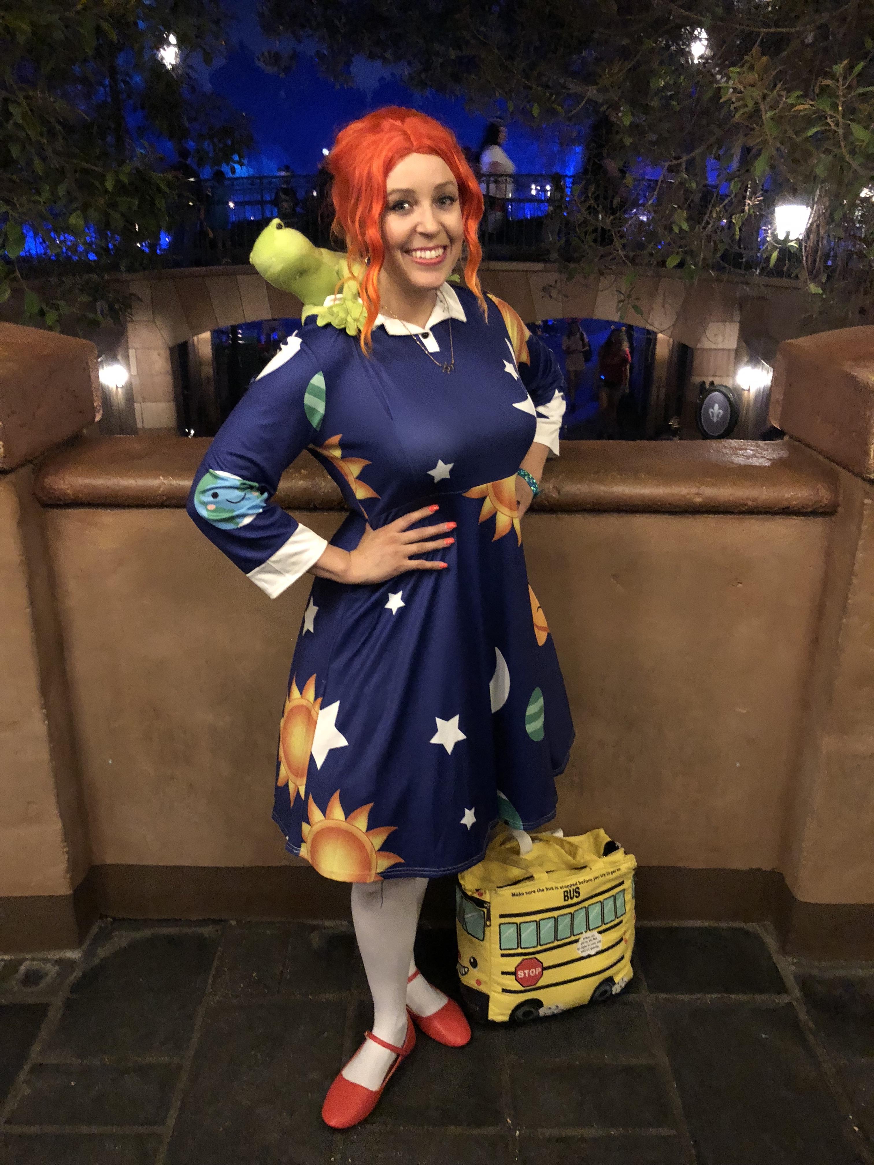 Miss Frizzle Costume r/halloween