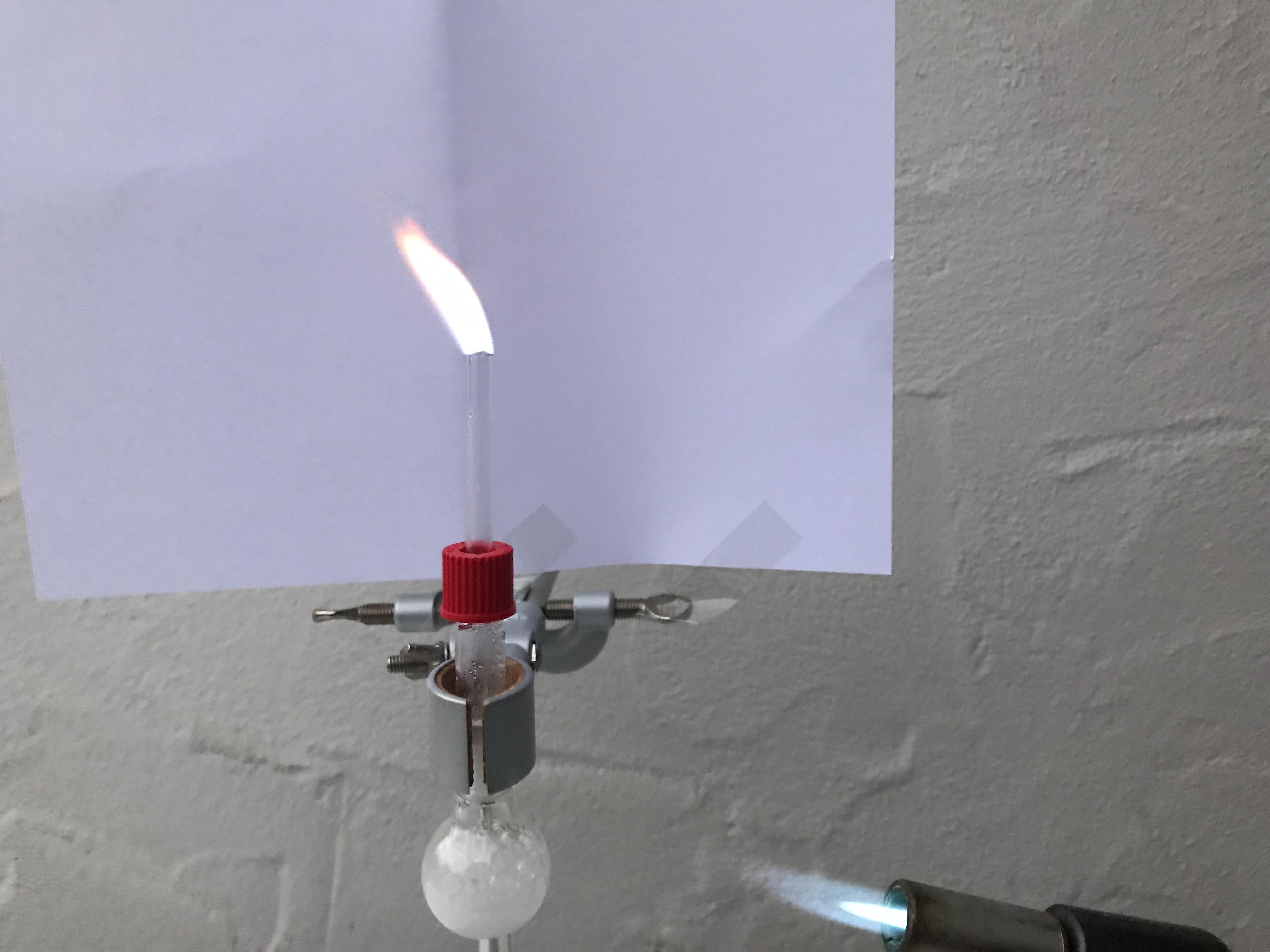 Carbon monoxide burning r/homechemistry