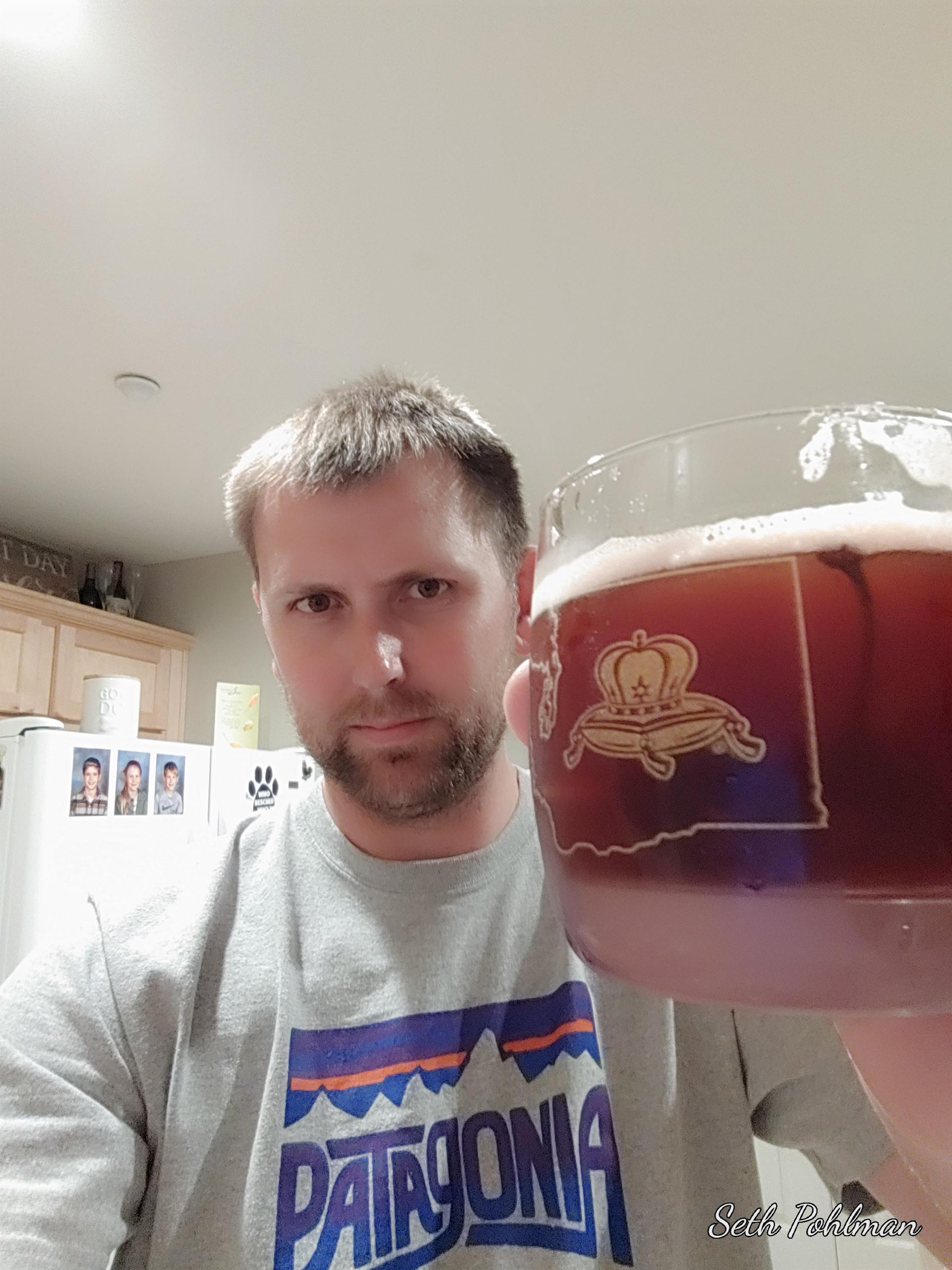 Just made my first Manhattan, cheers! I did 5 parts rye whisky, 2 parts