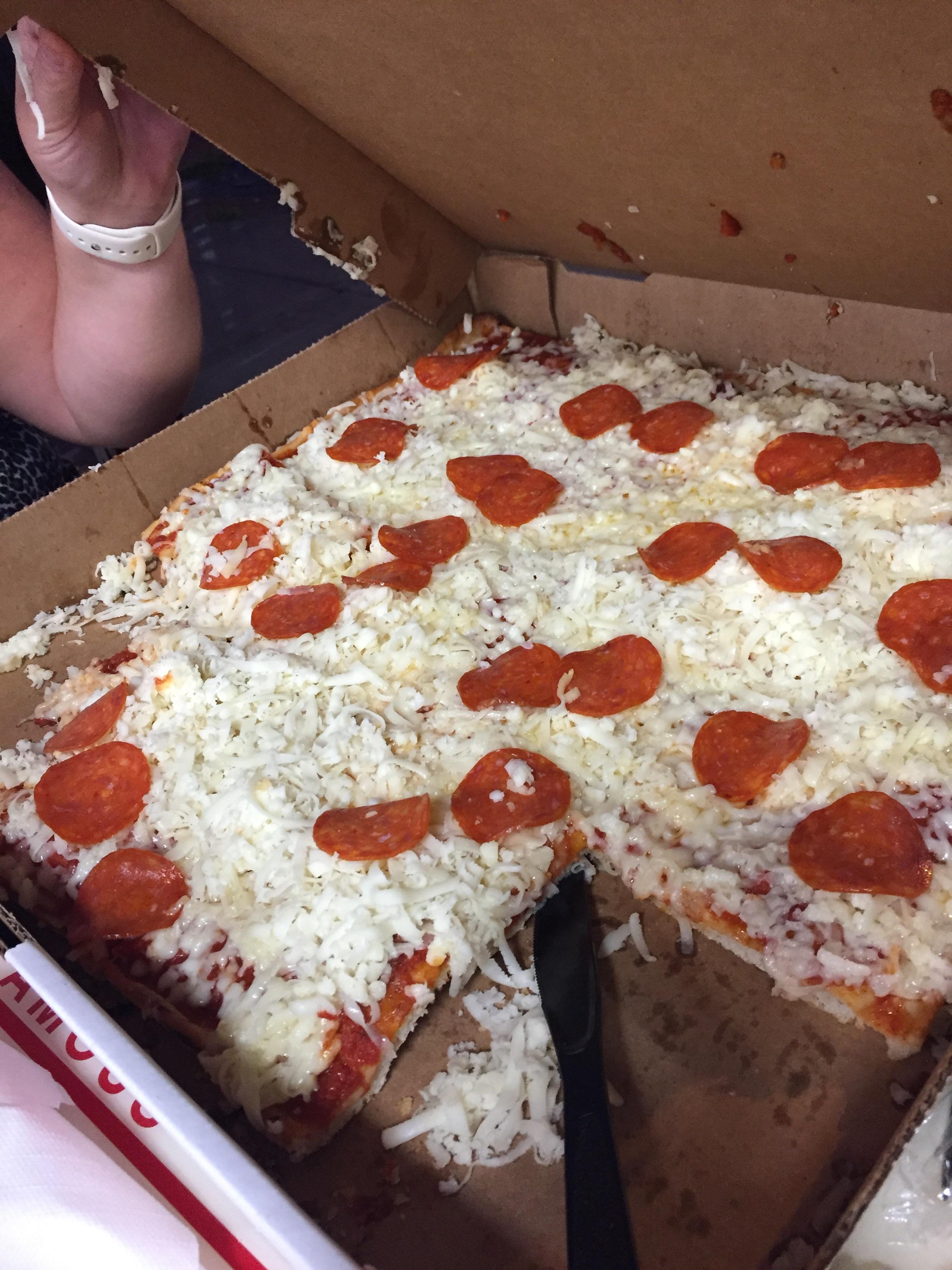 Ohio Valley Style Pizza r/IAte