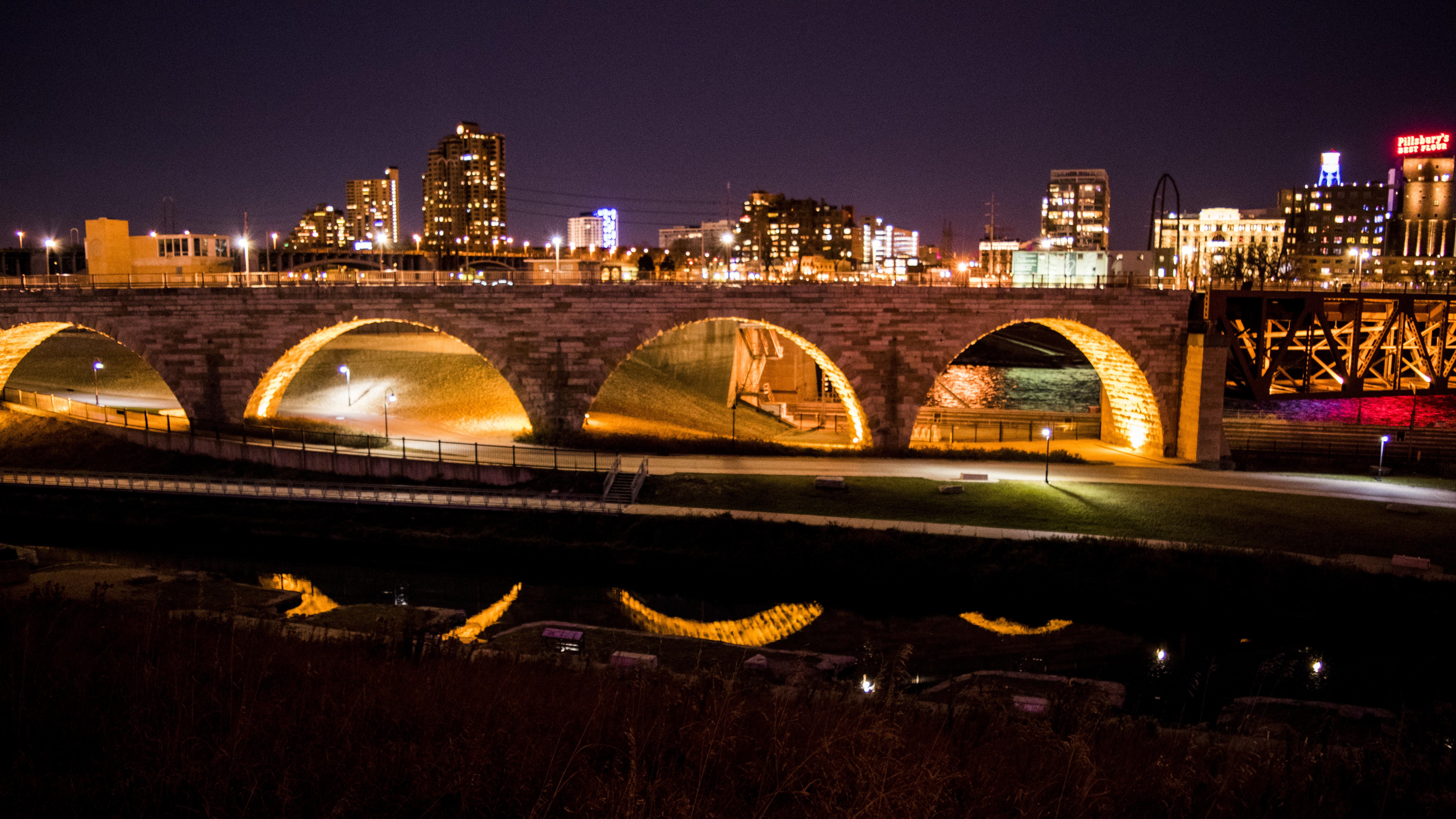 Stone Arch Bridge, Minneapolis, MN [OC][5995x3372] r/bridgeporn