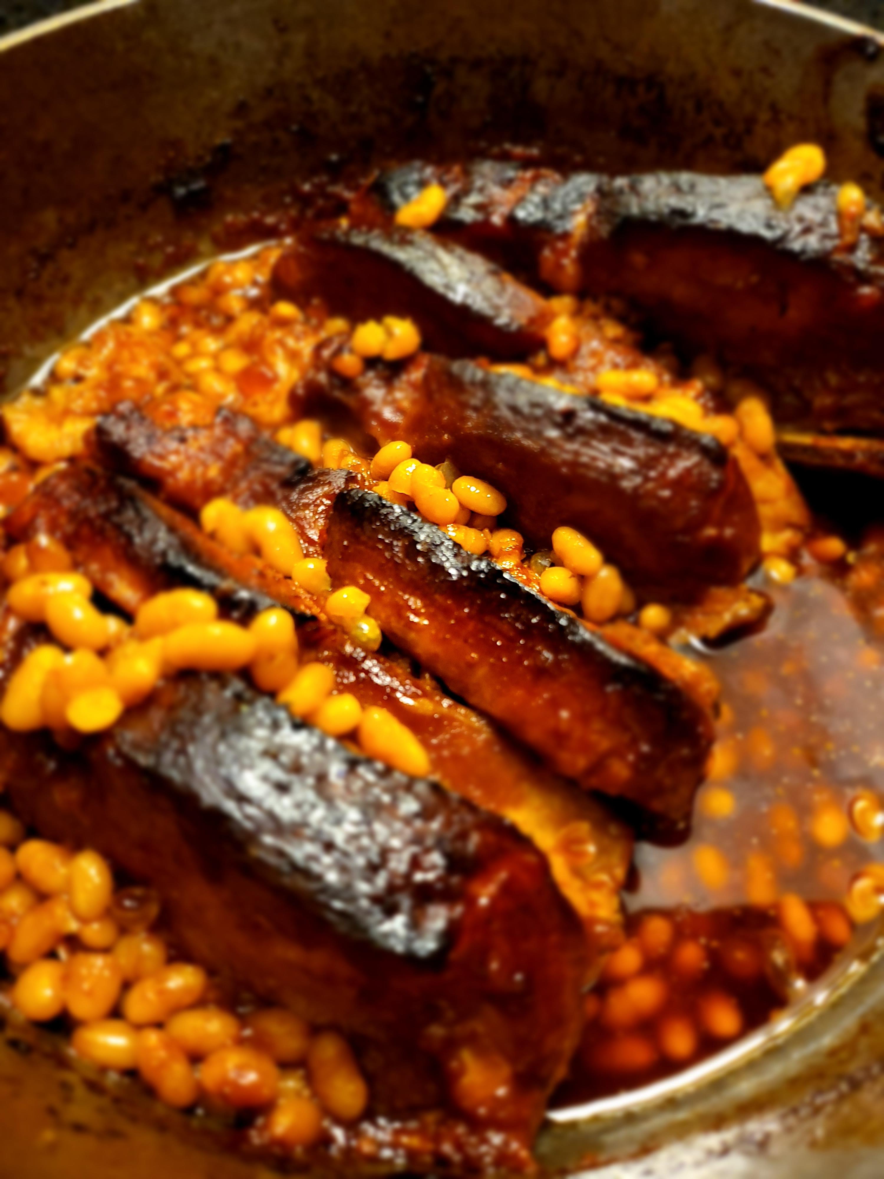 [Homemade] Korean sticky ribs and beans food
