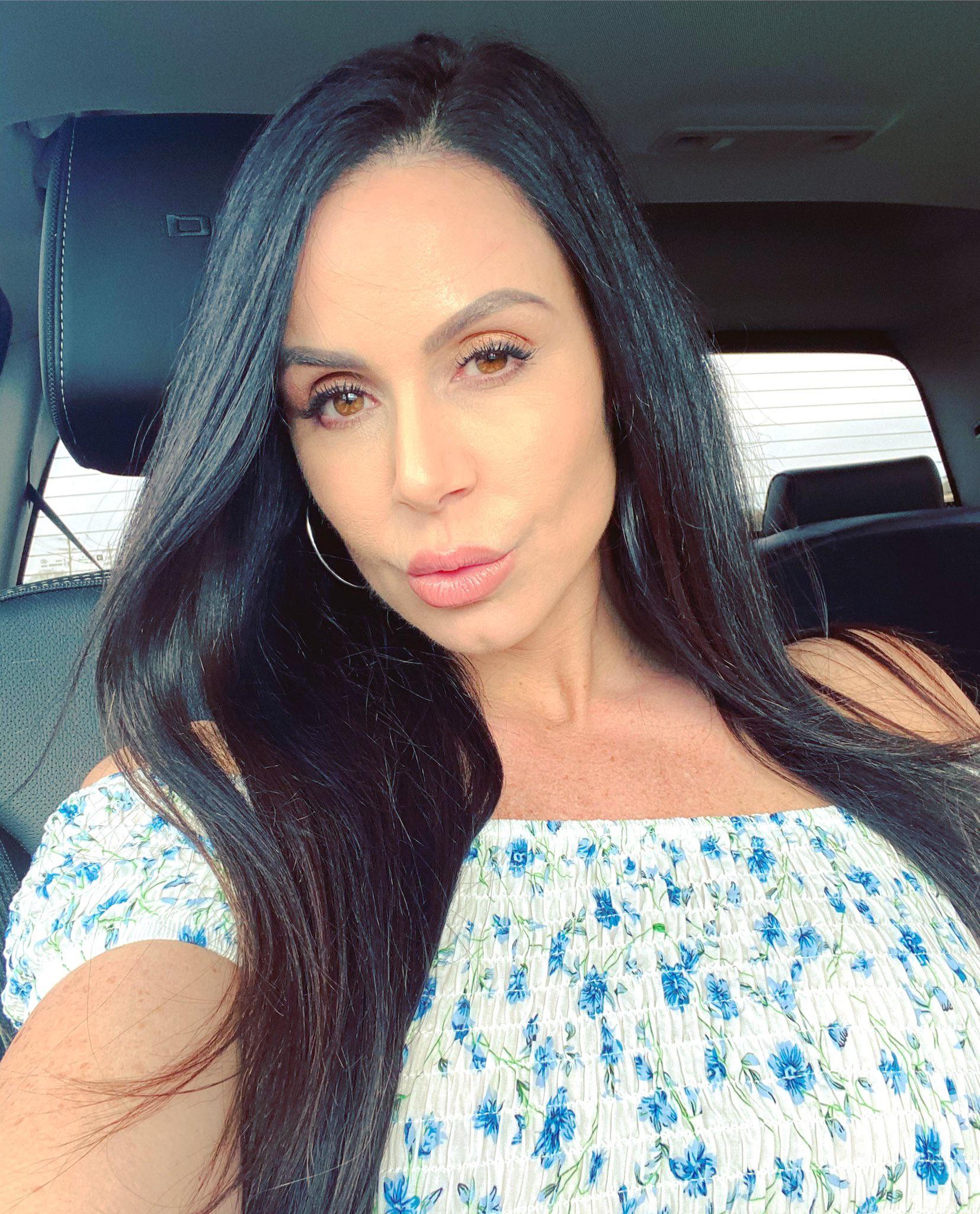 Selfie Sunday : KendraLust