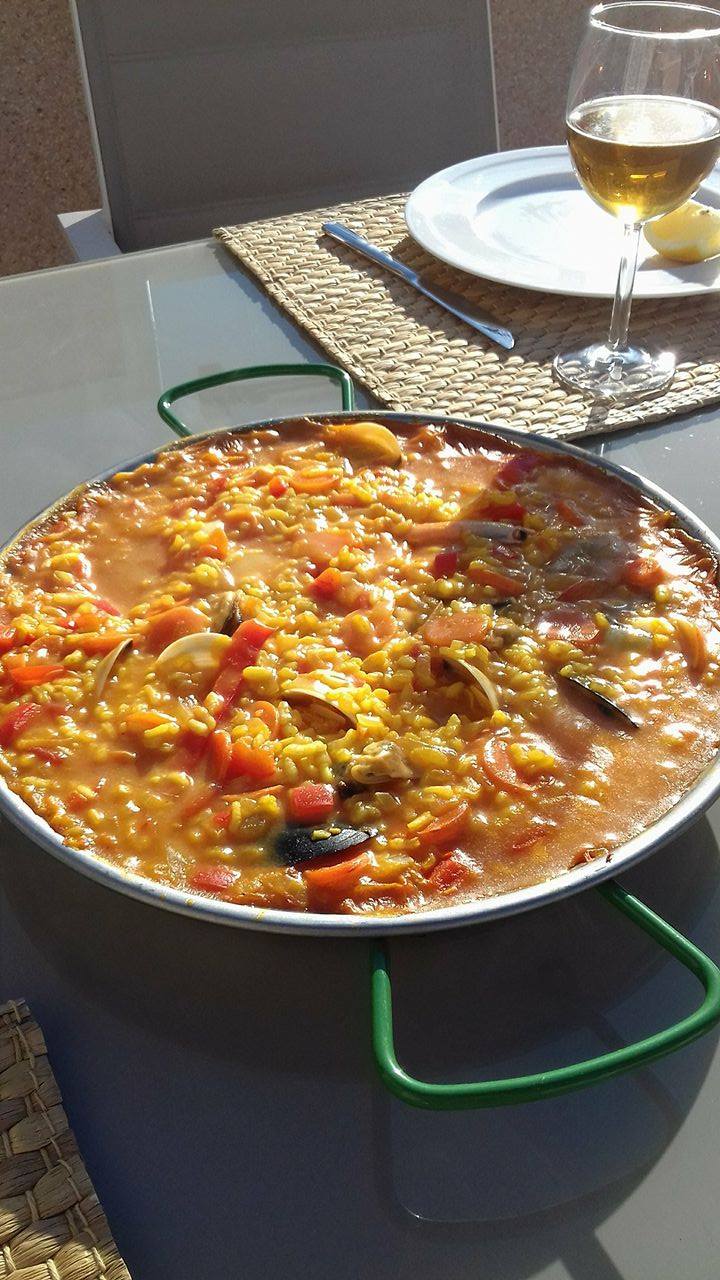 Made paella for lunch today! [3264x1836] [OC] r/FoodPorn