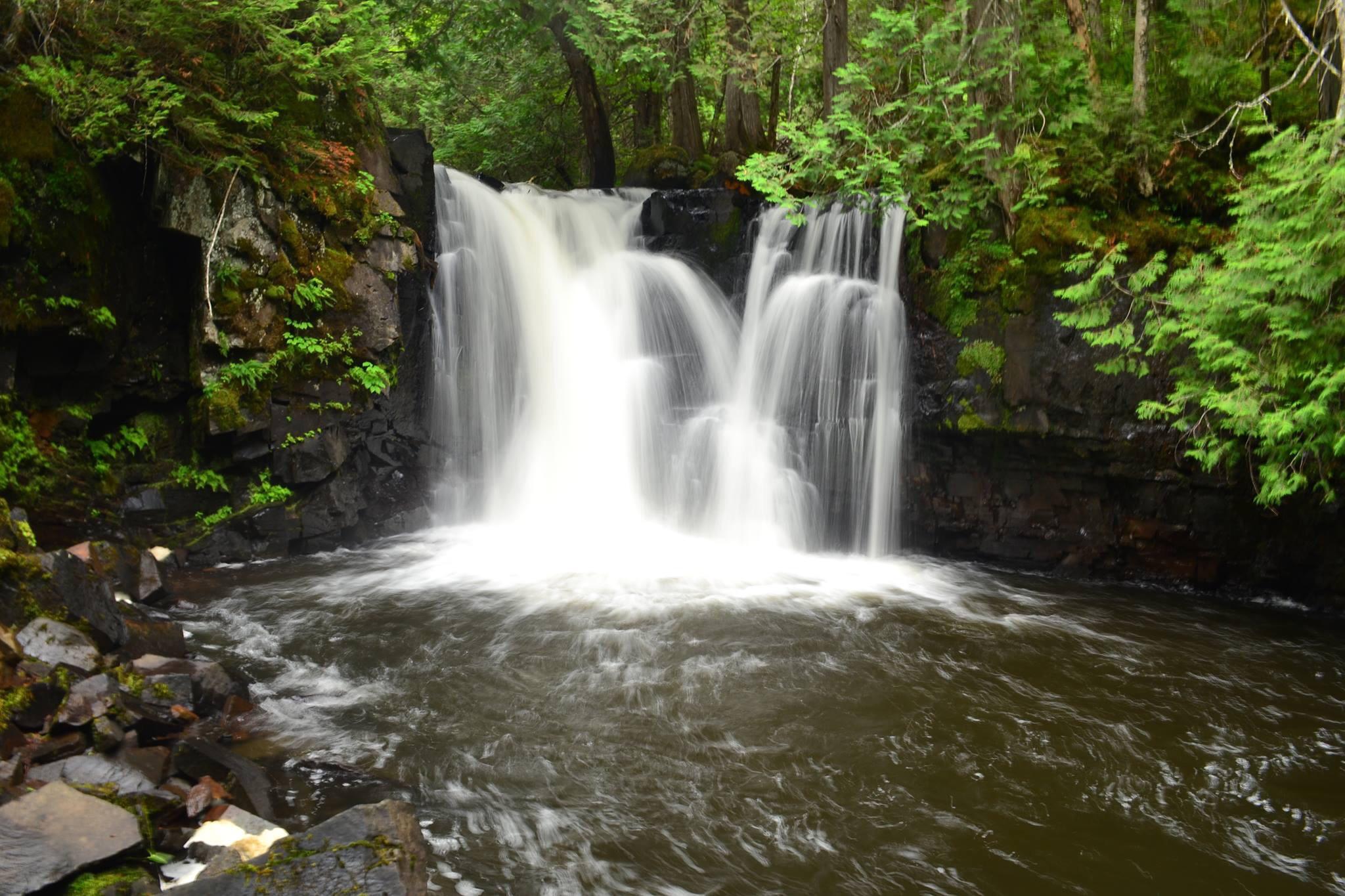 Johnson Falls hidden in the BWCA [OC] [6000 x 4000] r/EarthPorn