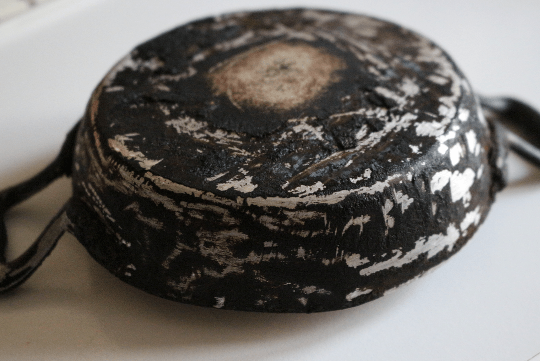 How to clean this old aluminium pot r/howto