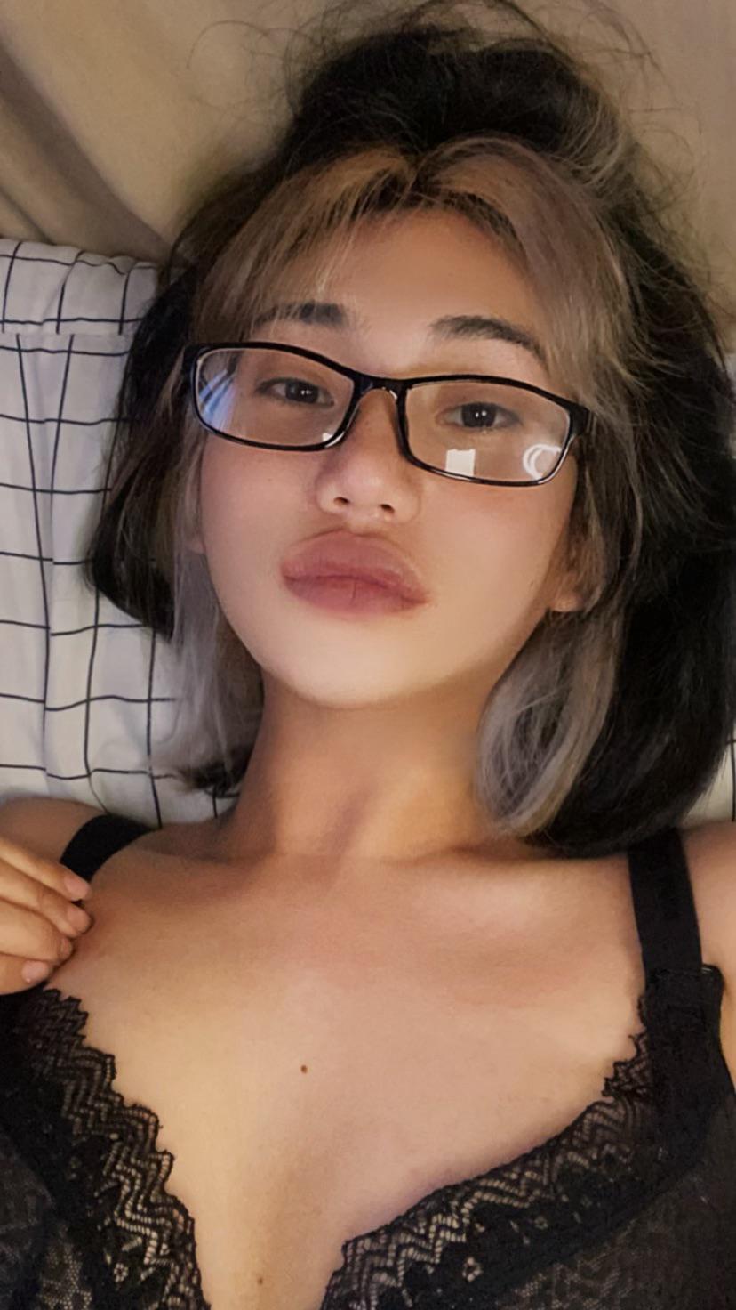 Pov kissing me : asiansissification