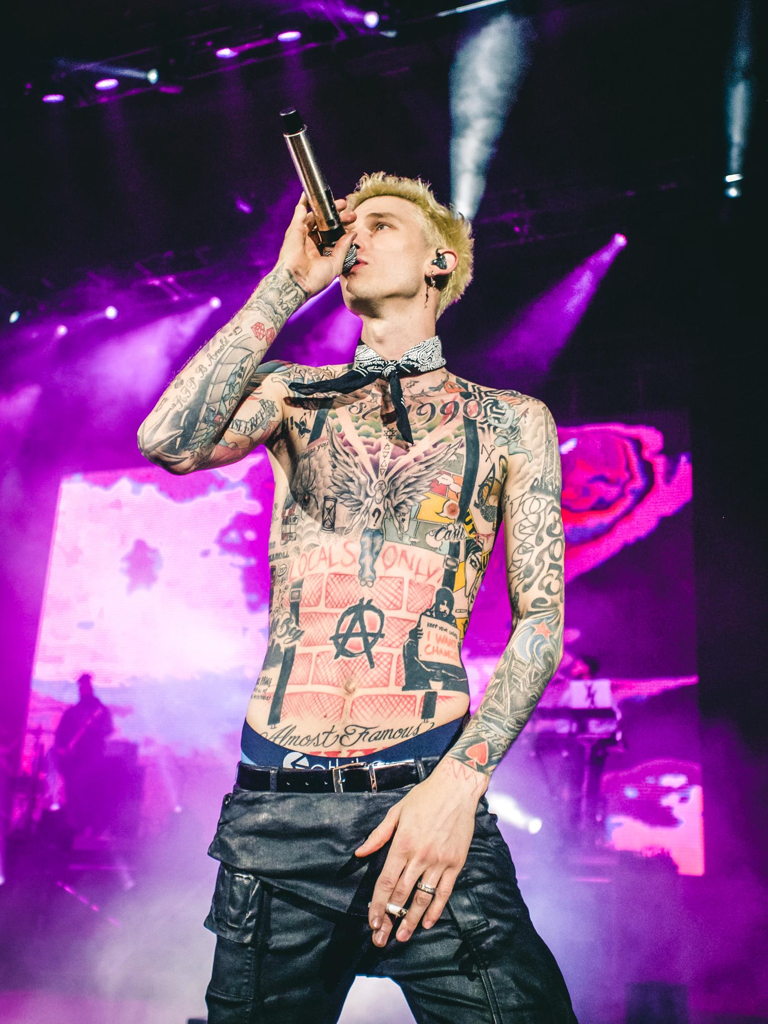 ITAP of Machine Gun Kelly itookapicture