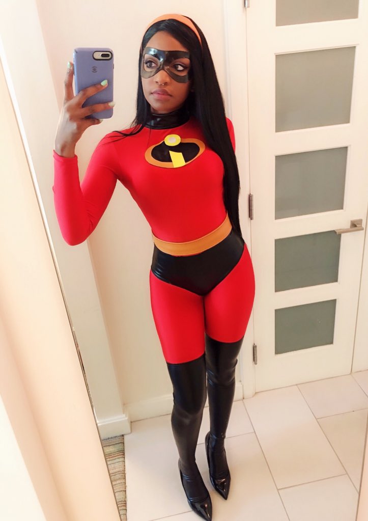 Just when you think that Violet couldn't get any better. : kayyybear