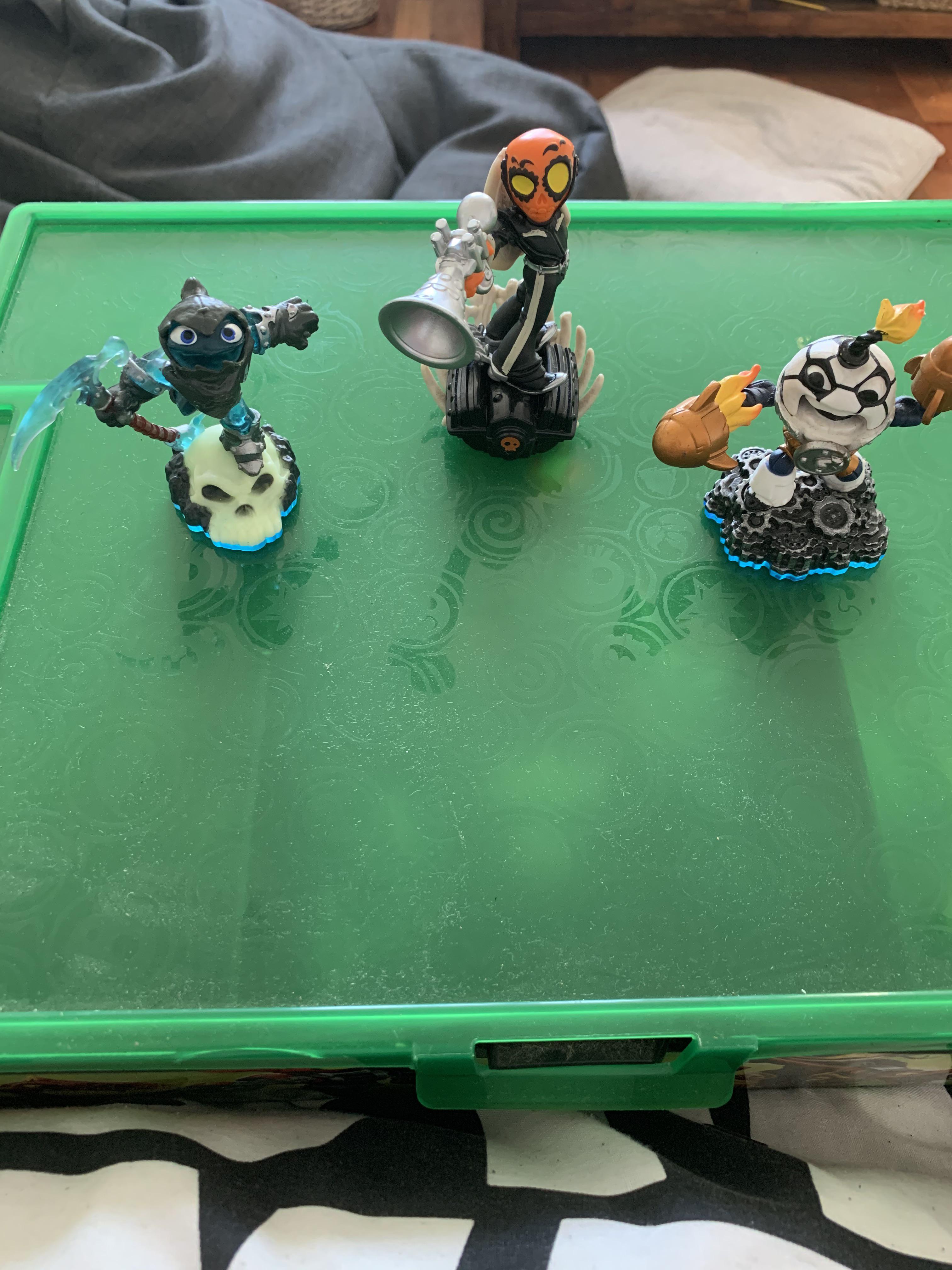 Would these be worth anything? r/skylanders