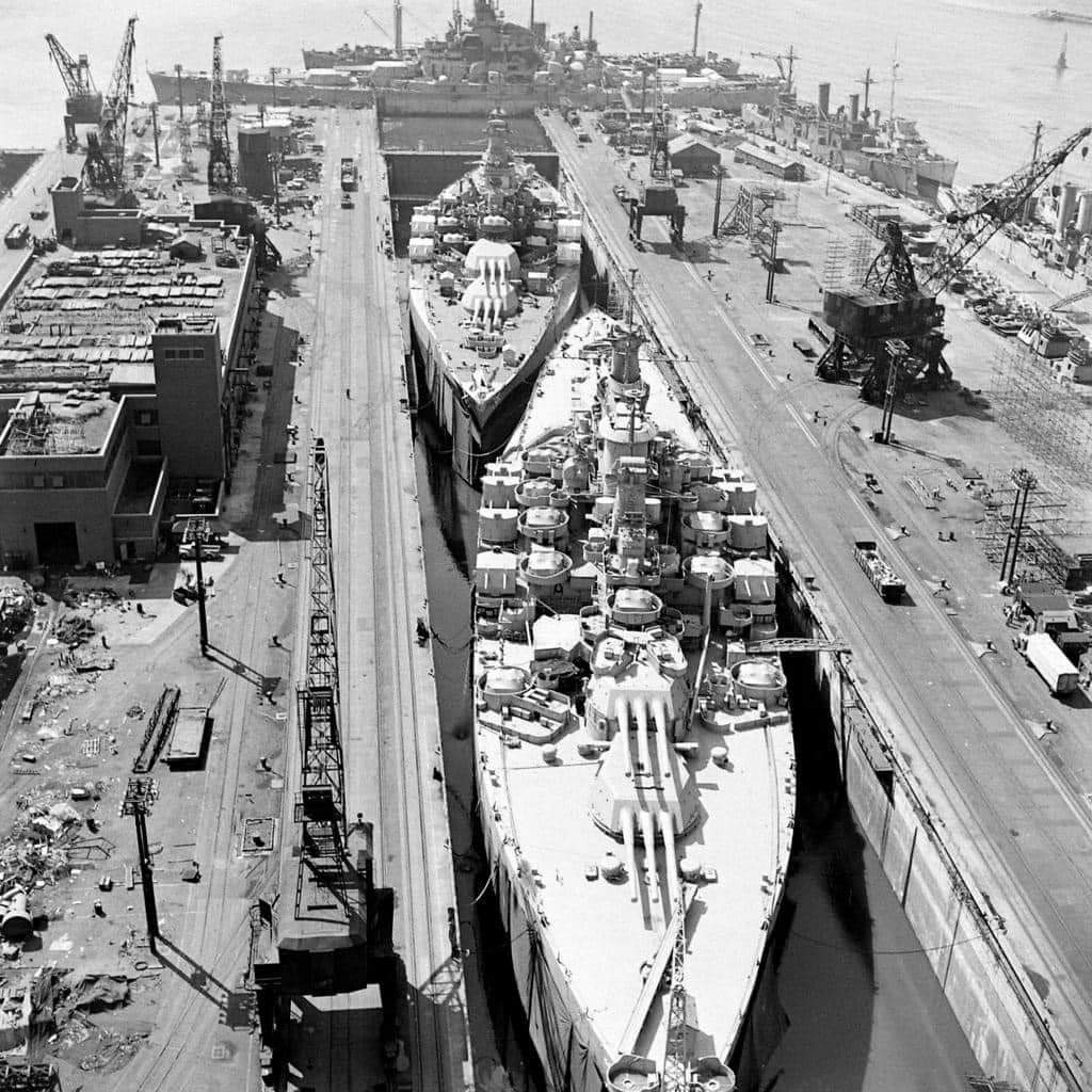 (1024 x 1024) USS California and USS Tennessee crammed together in