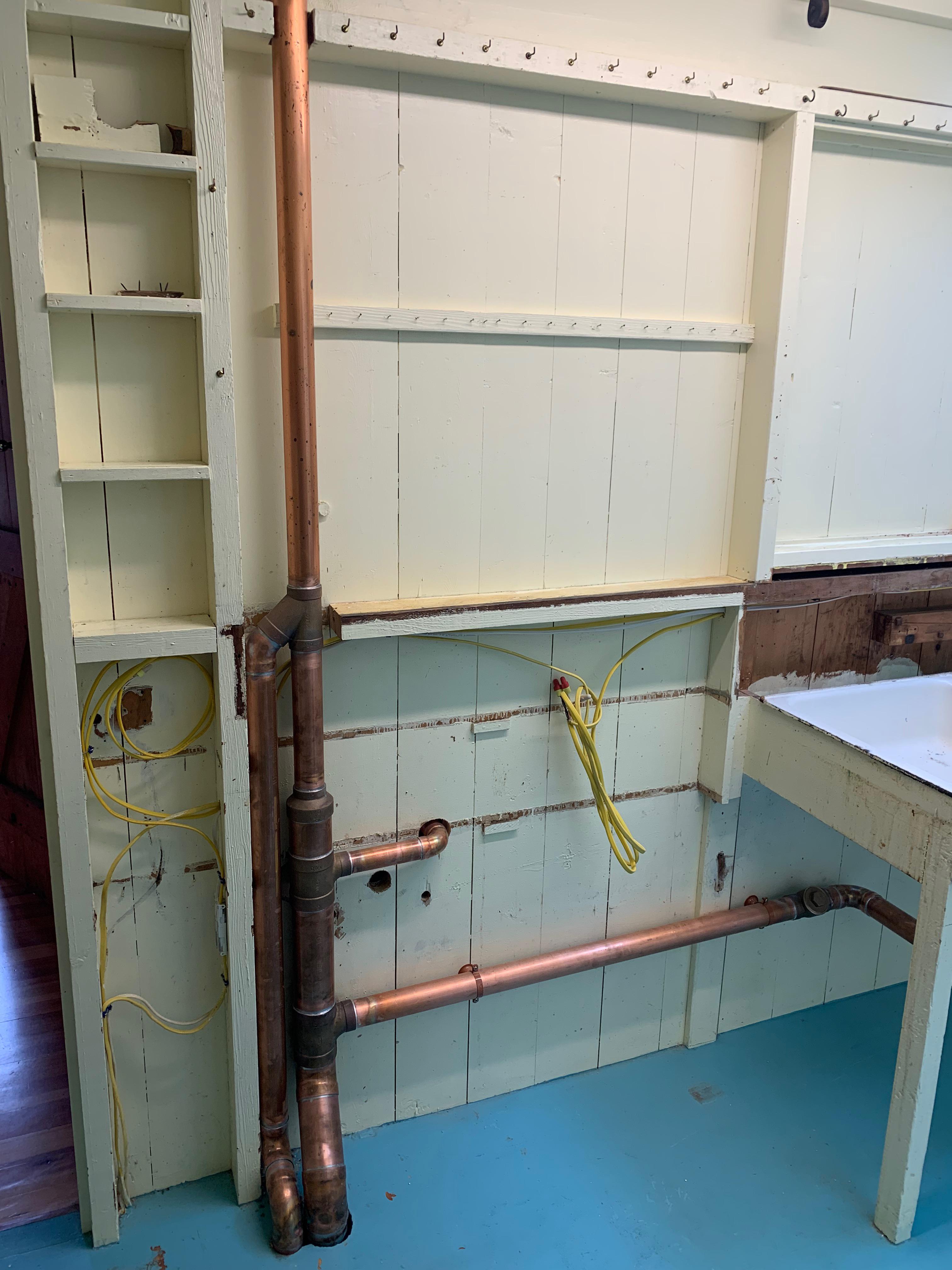 Some exposed copper DWV residential. r/Plumbing