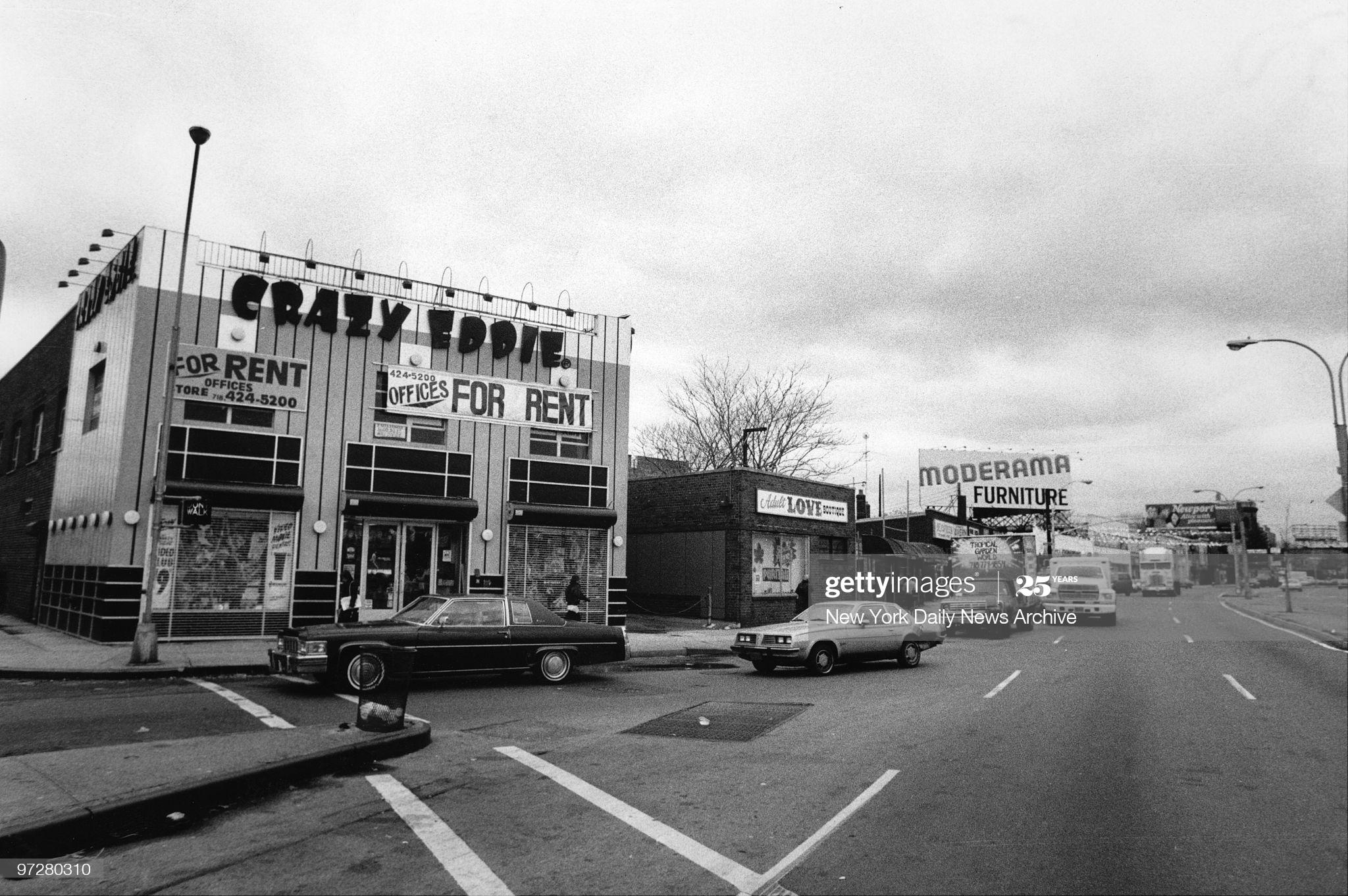 Crazy Eddie Store on Queens Blvd in Elmhurst (November 21, 1986) Photo
