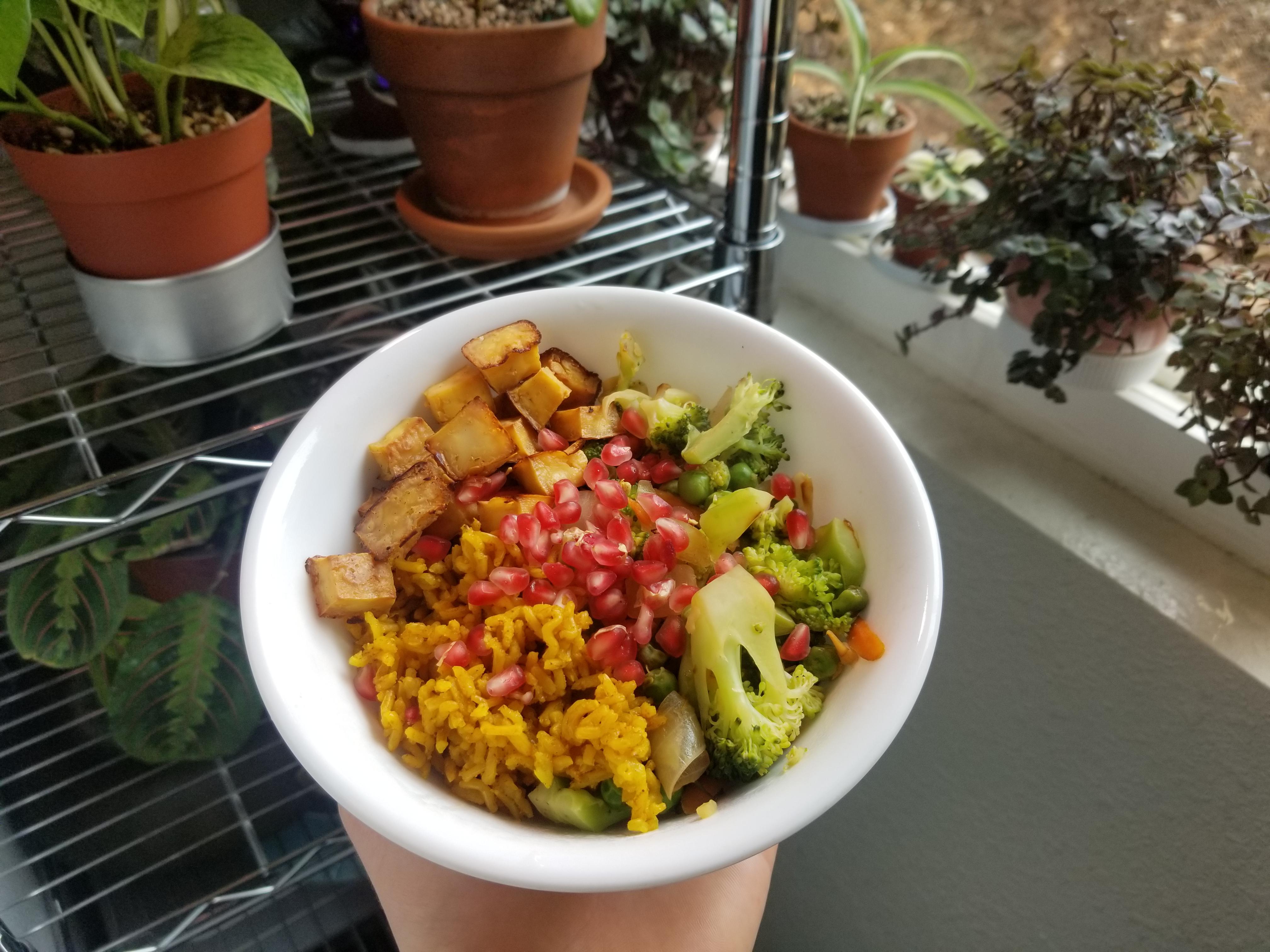 Golden rice bowl! r/PlantBasedDiet