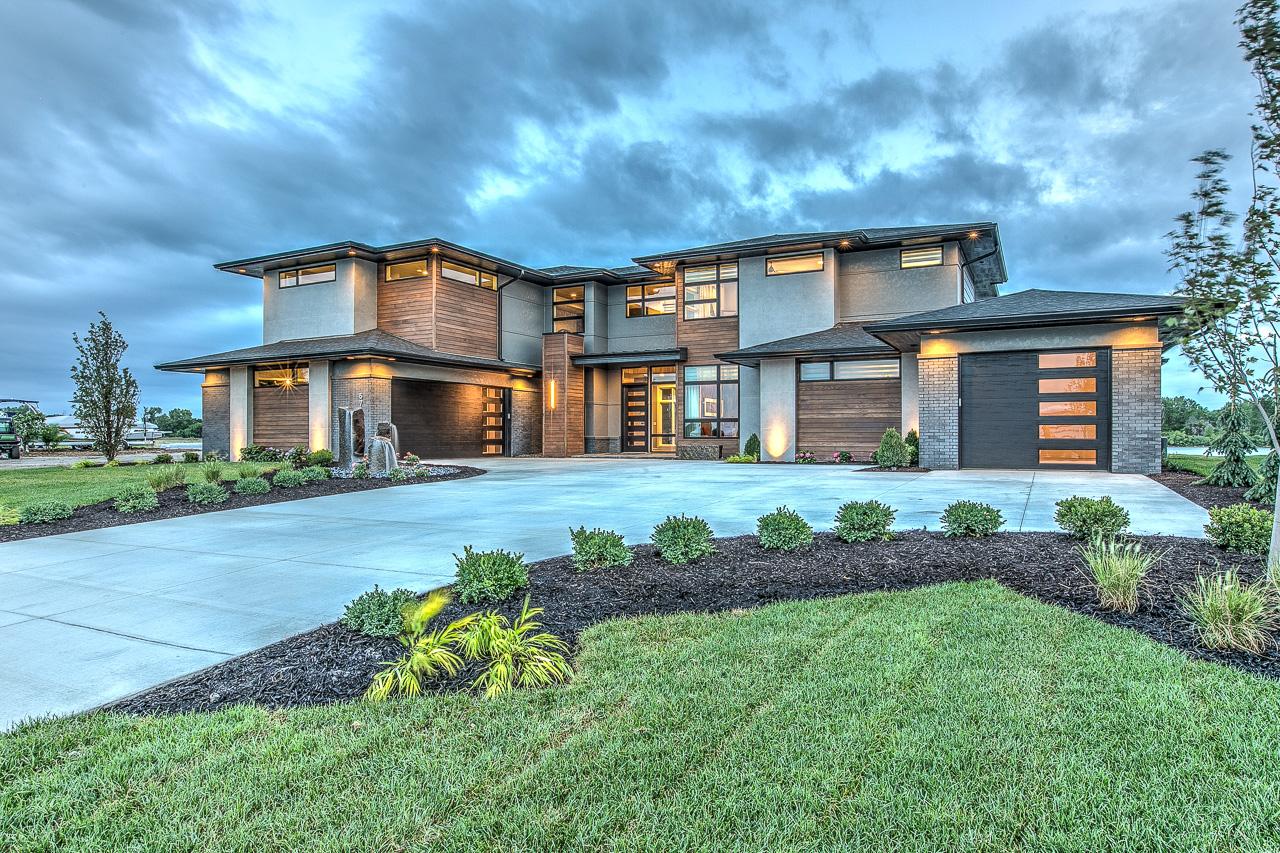 Modern Style House in Omaha, NE[1280x853] r/Houseporn