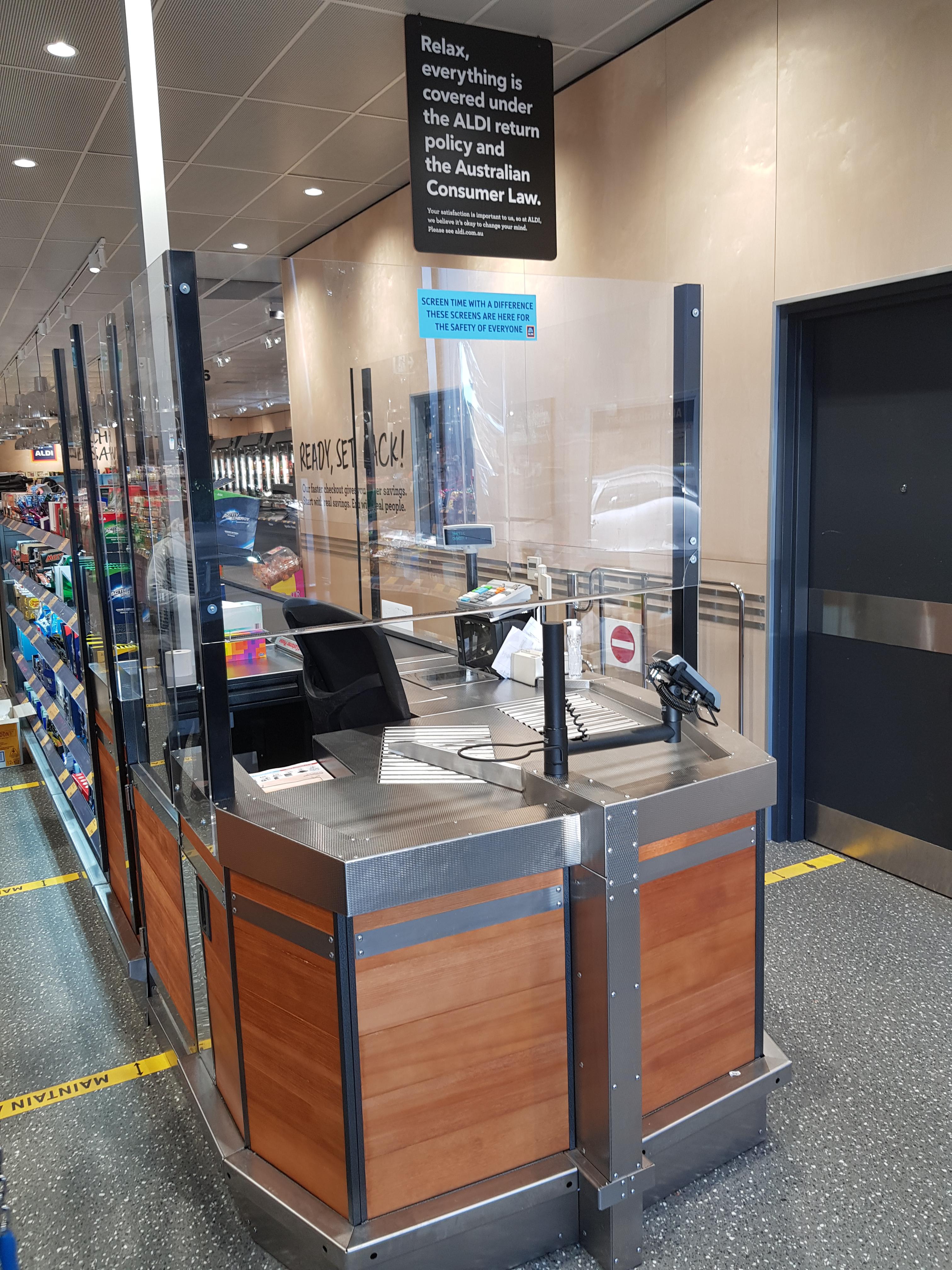 This screen setup for the cashiers at Aldi r/pics