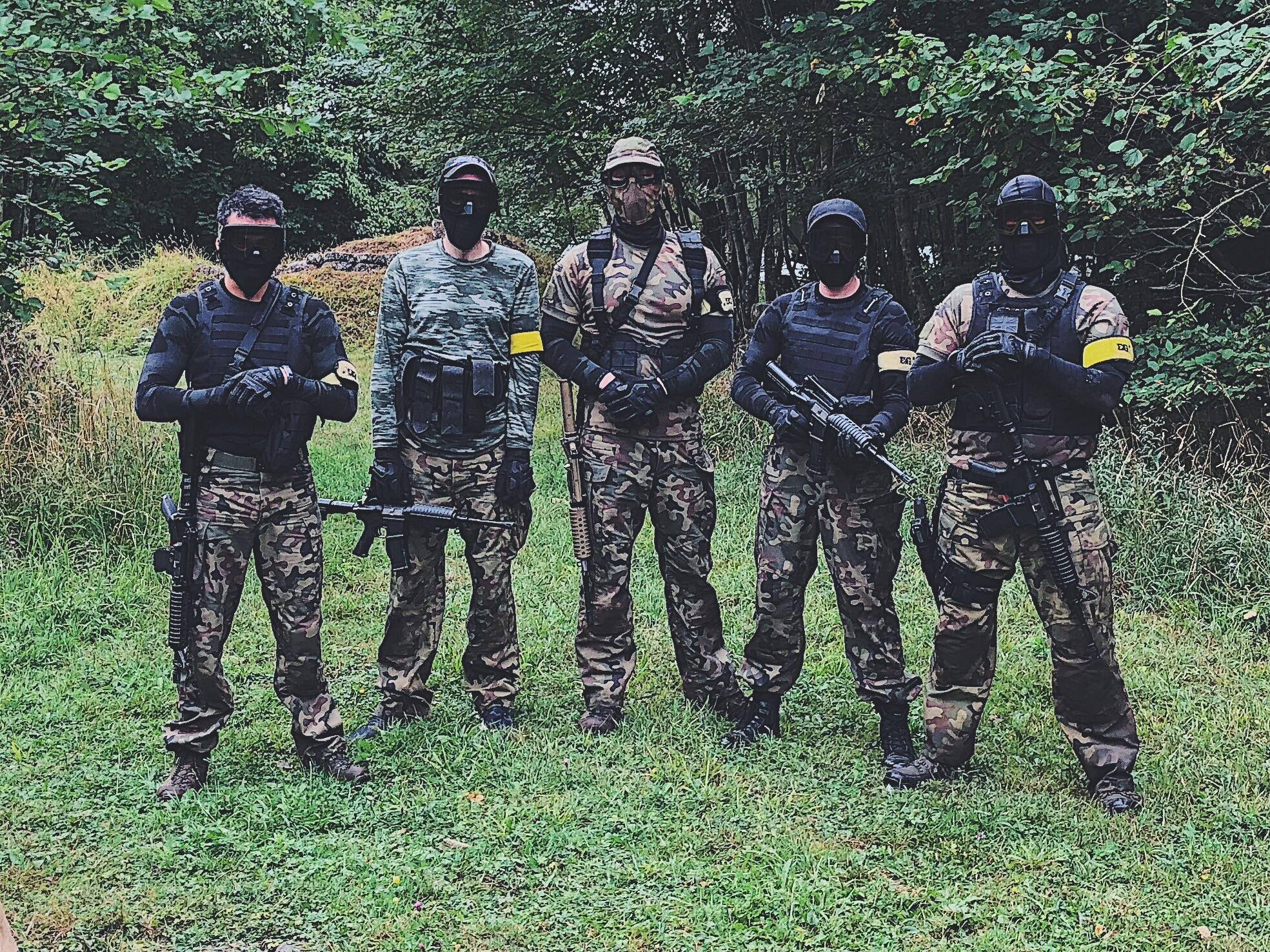 Our last game with rental guns yesterday. Thank. The. Lord. r/airsoft