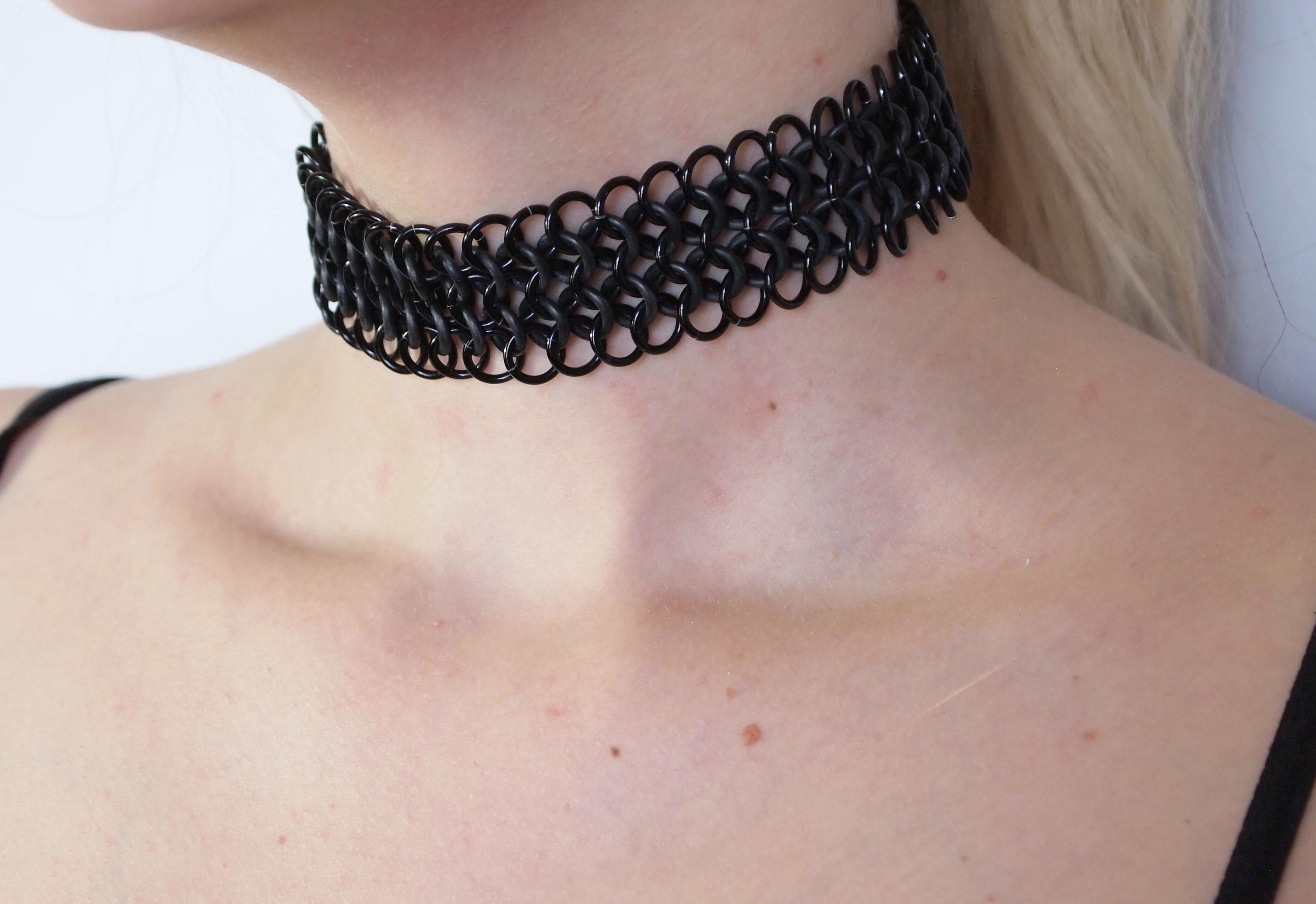 Stretchy Black Chainmail Choker r/ArtisanGifts