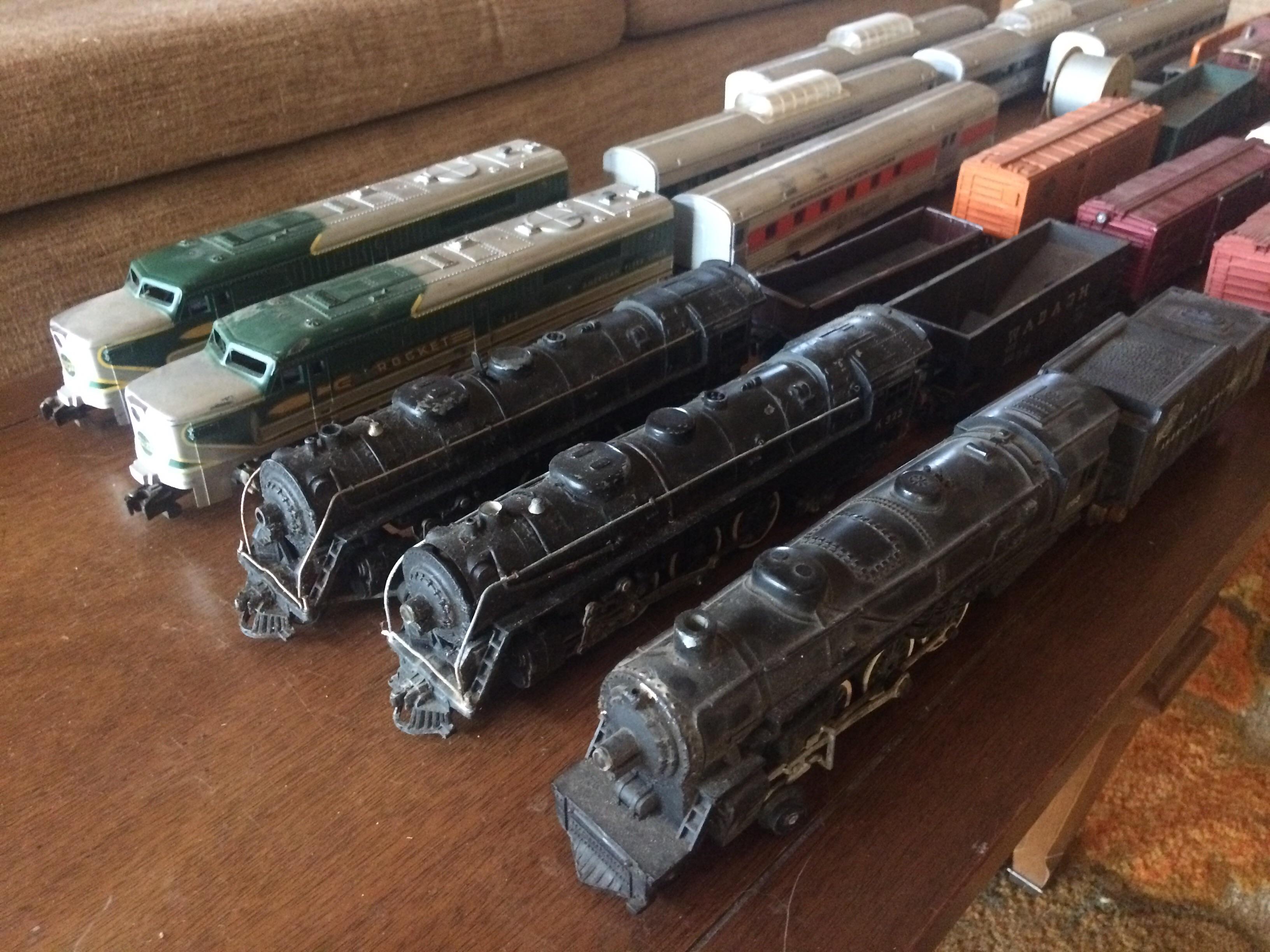 New to this forum, seminew to Reddit. Very new to model railroading