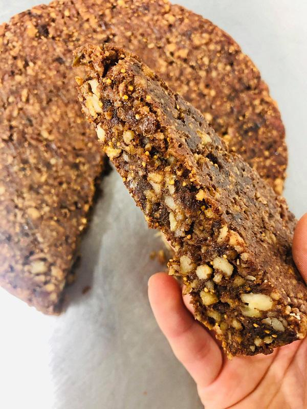 Healthy Easy Soft Vegan Nutty Bars Recipe in comments! r/VeganFoodPorn