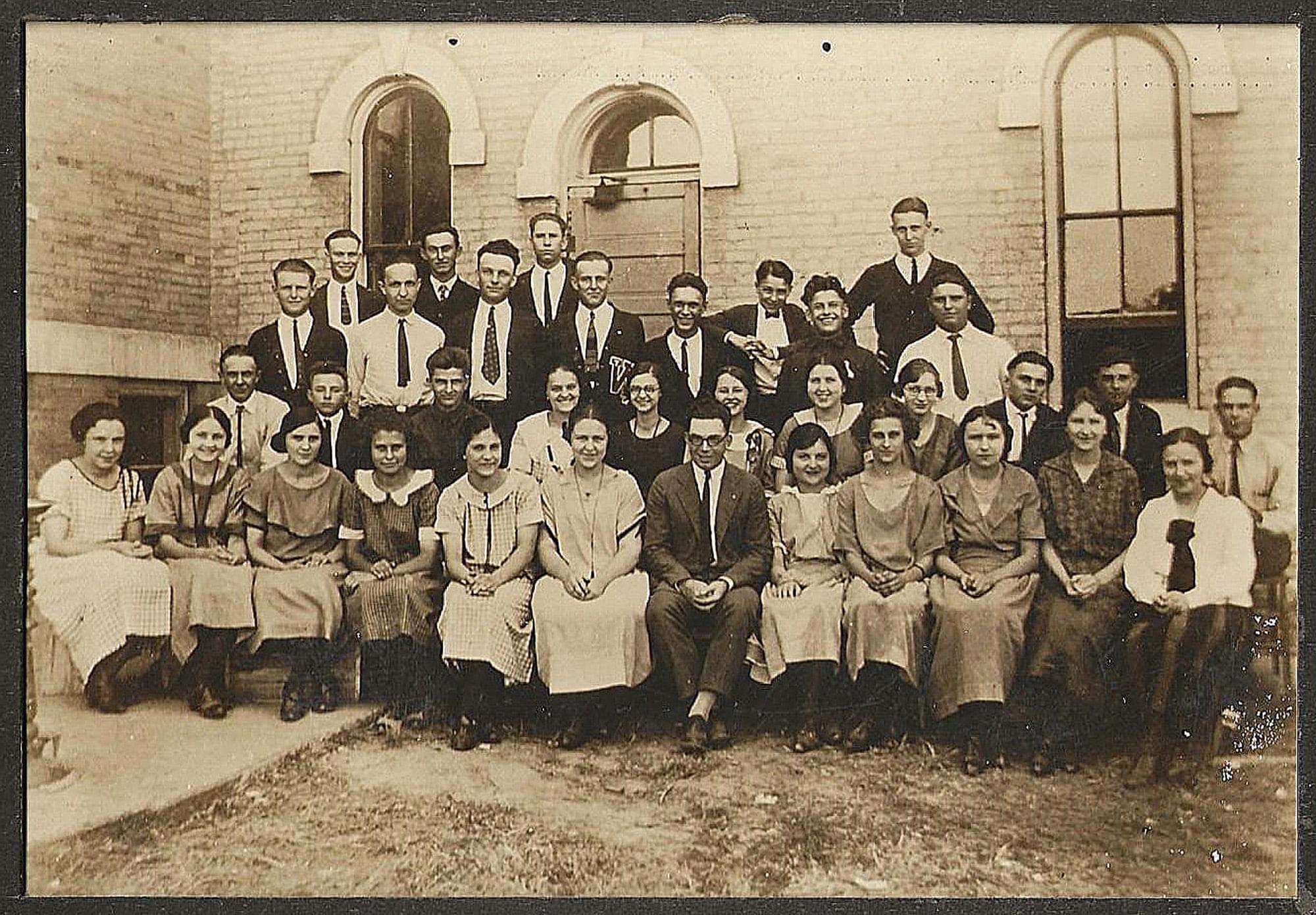 Wilber High School Class, 1920s r/NebraskaHistory