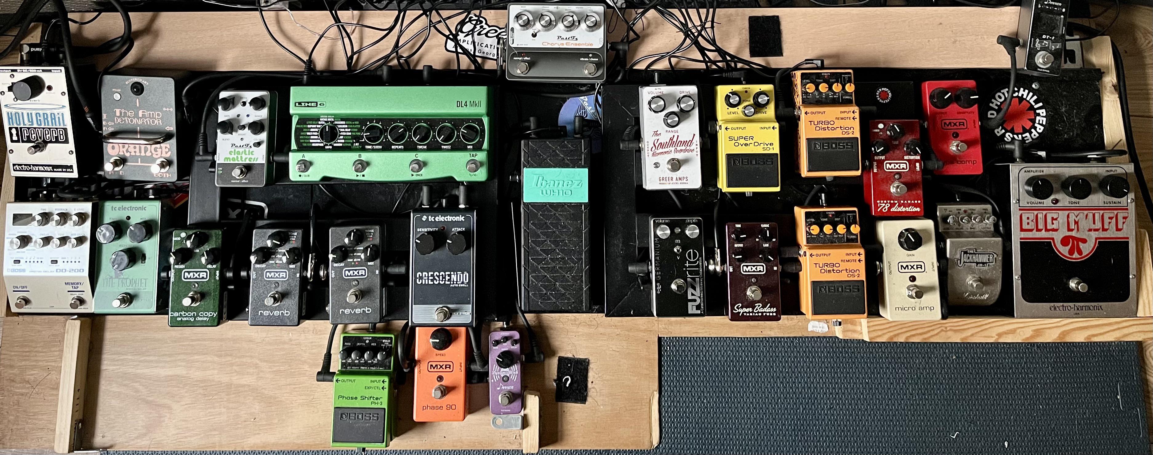 Jf stadium arcadium/UL pedalboard finished r/John_Frusciante