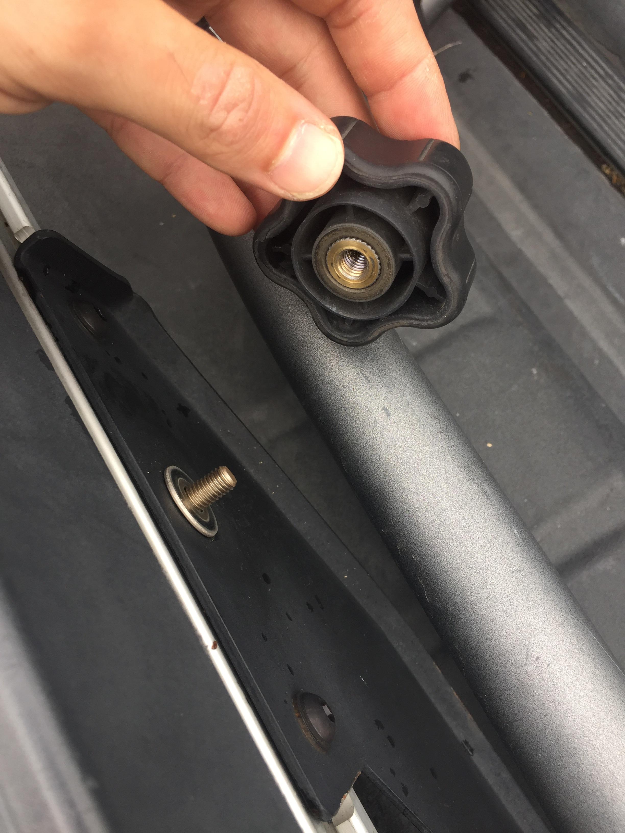 Some jackal stole ONE of my thumb screws for the bed extender. Where do