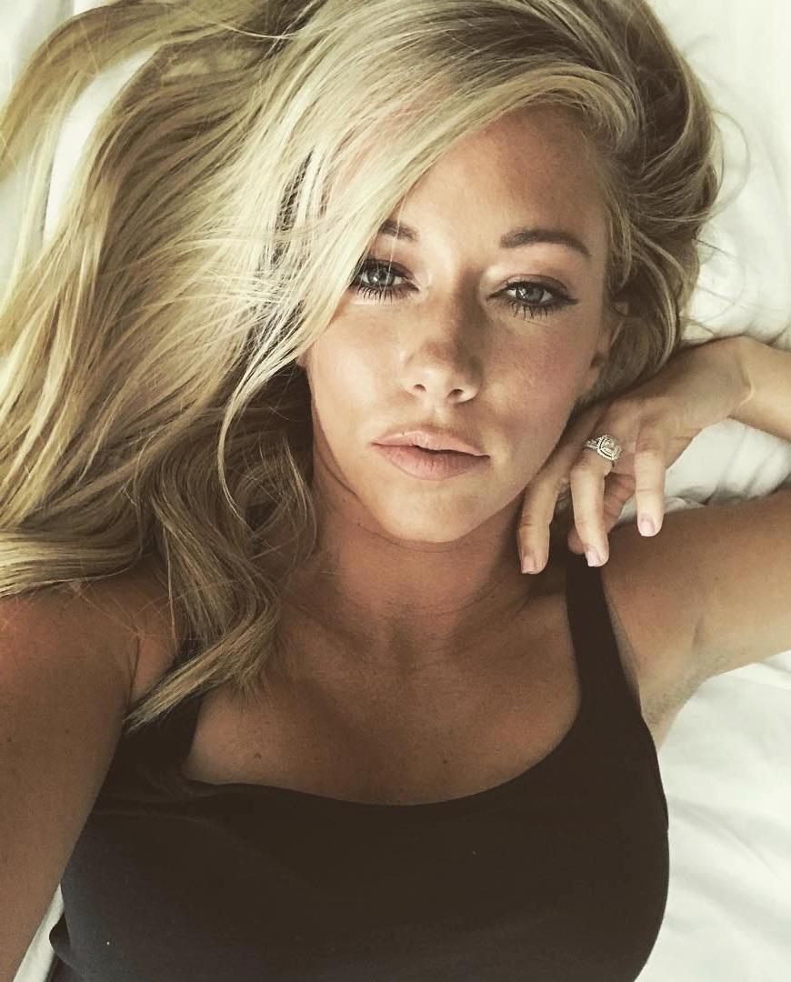 Kendra Wilkinson Hair