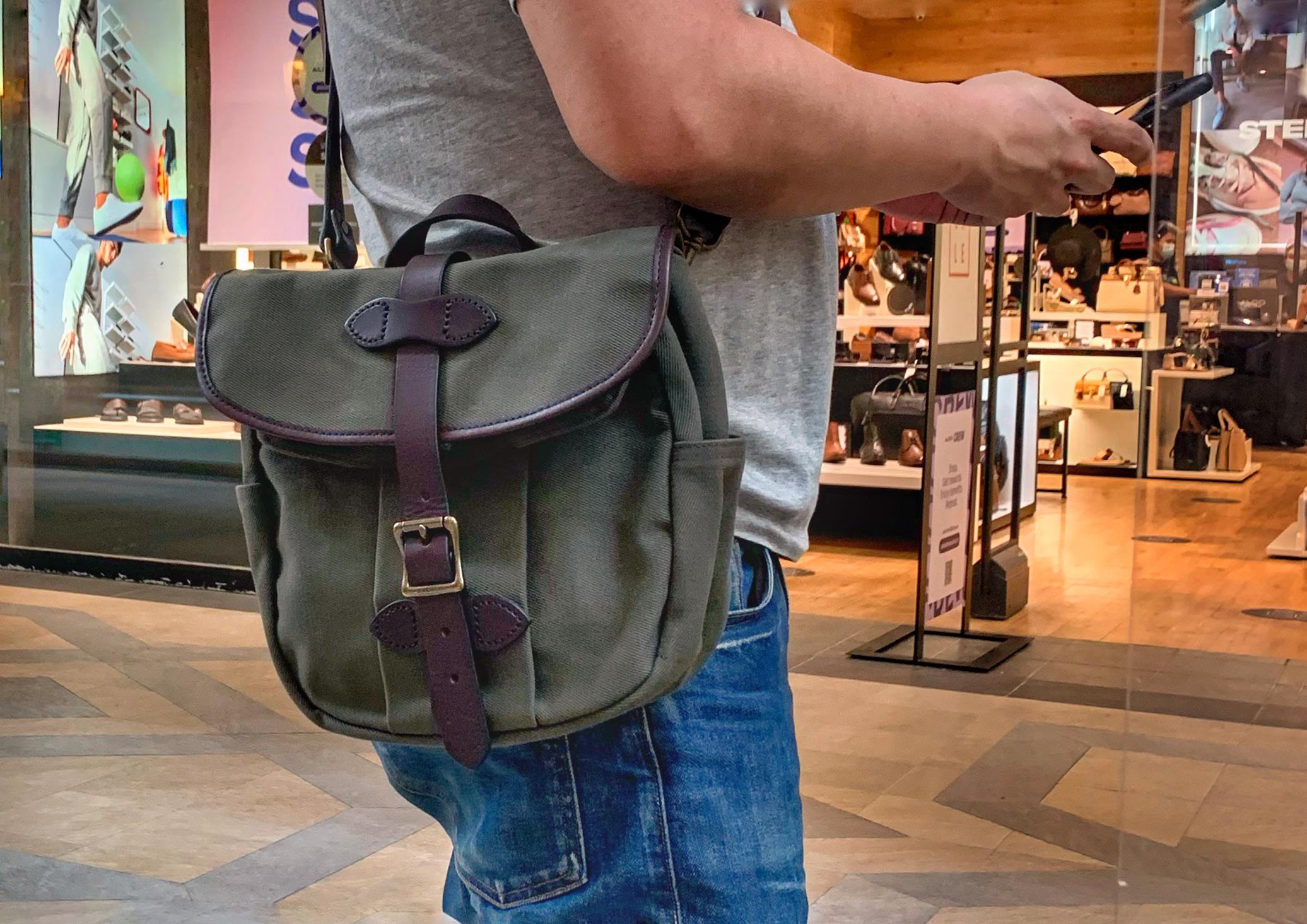 Small Rugged Twill Field Bag r/filson
