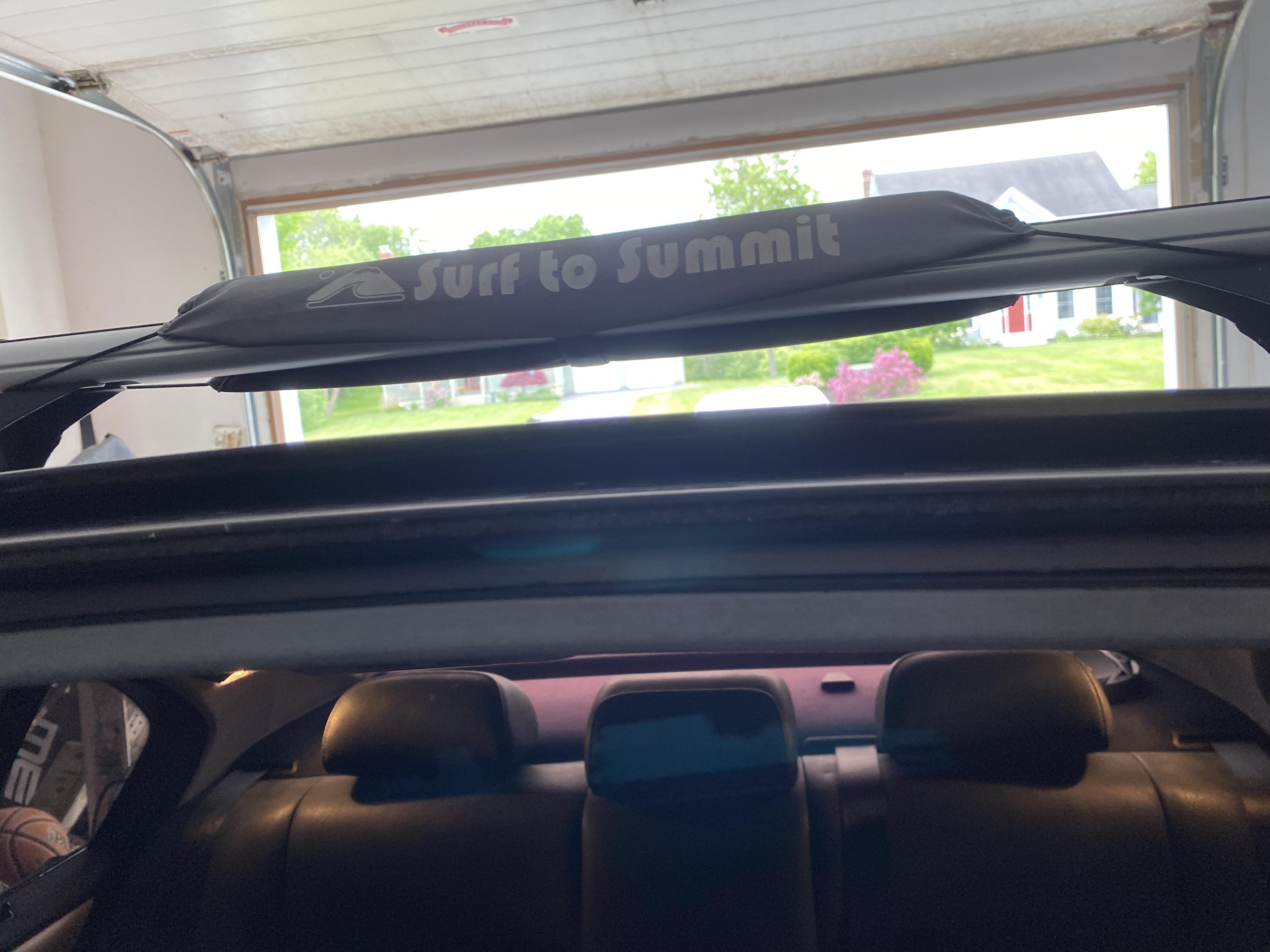 Sunroof shade got stuck and sunroof won’t close. any ideas on how to