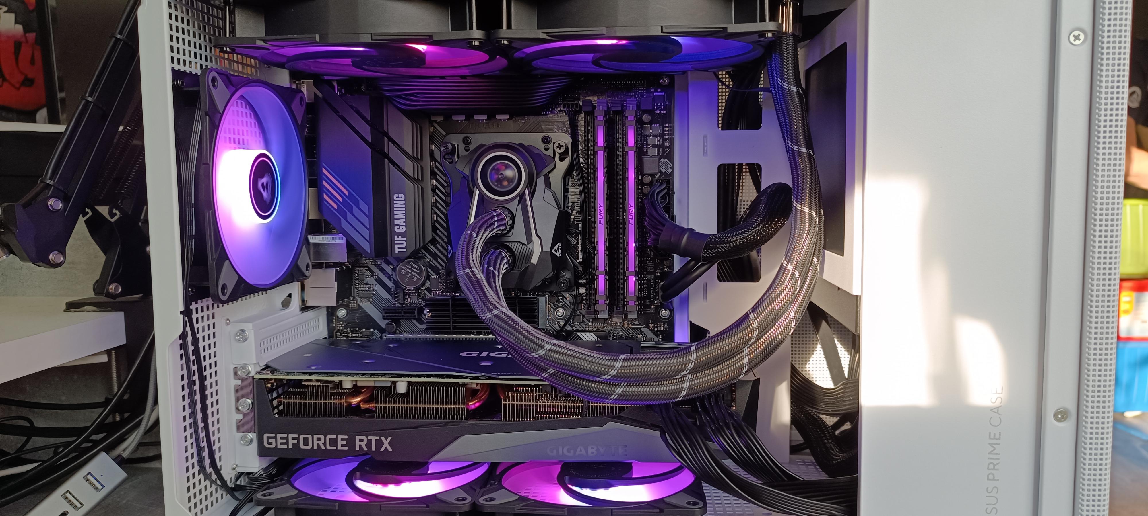 Asus Ap201 build, with Arctic liquid freezer II 280mm aio r/mffpc