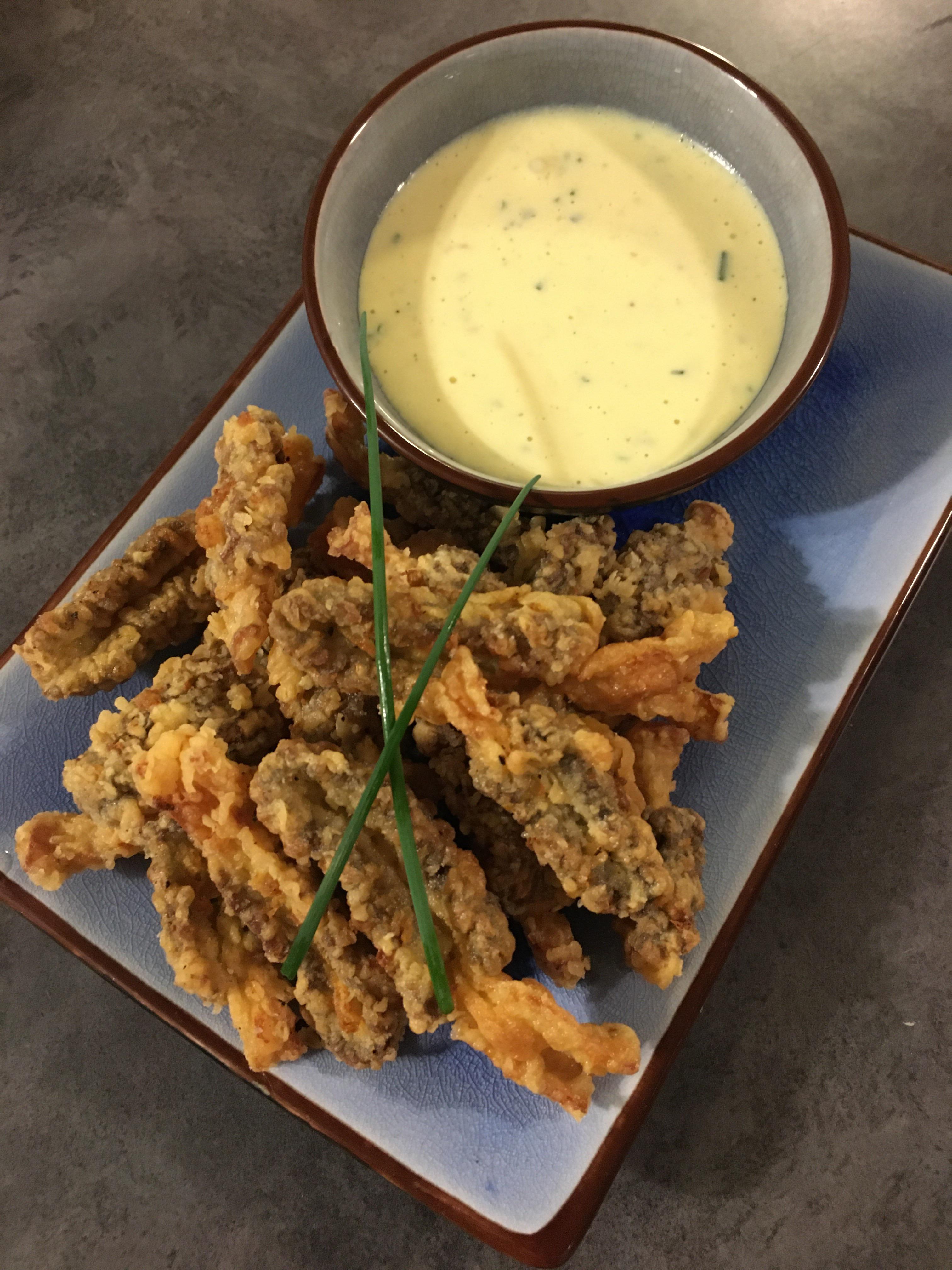 [Homemade] Fried morel mushrooms with a horseradish aioli r/food