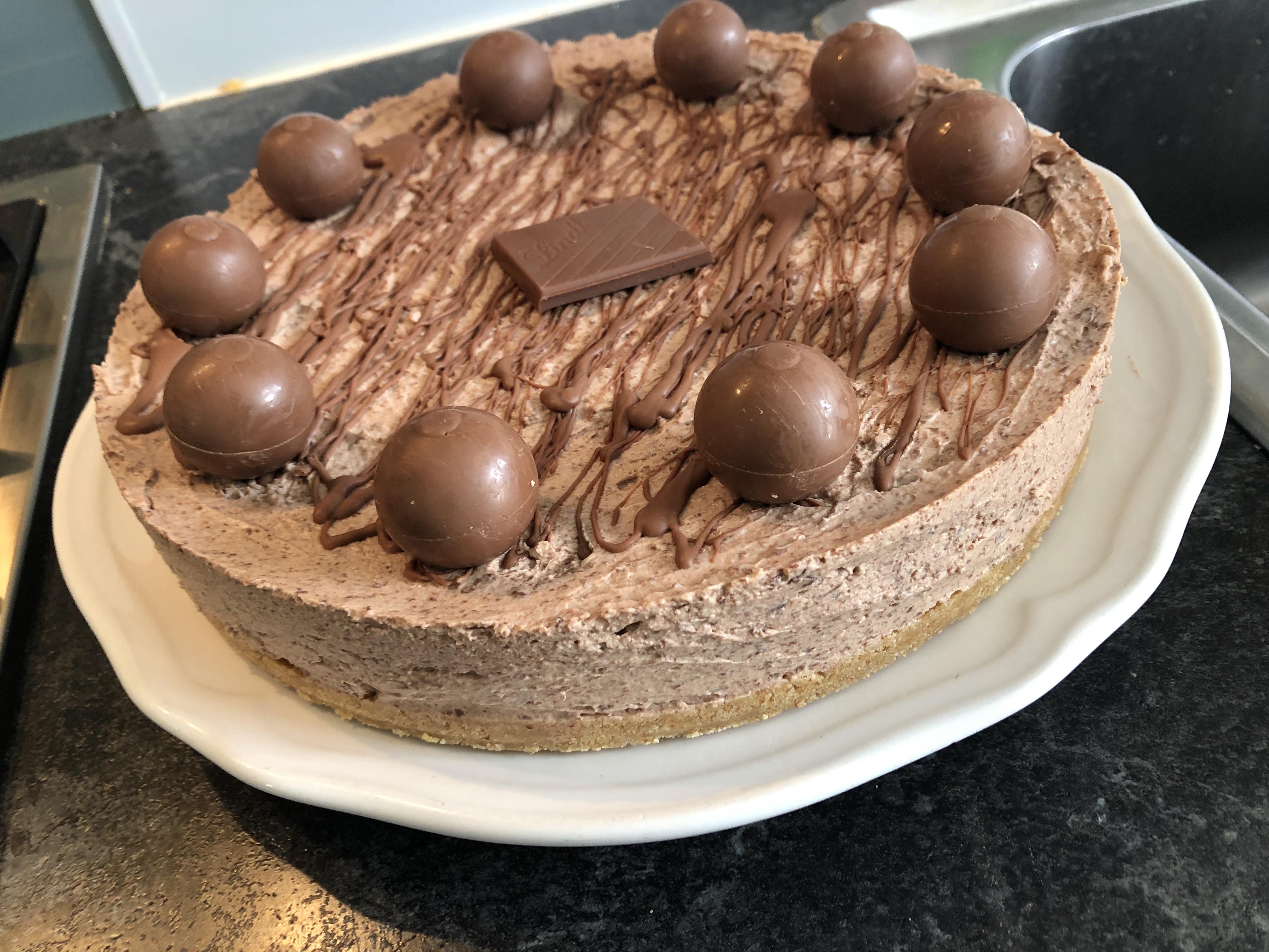 Lindt Chocolate Cheesecake Love Food Recipe Bryont Blog