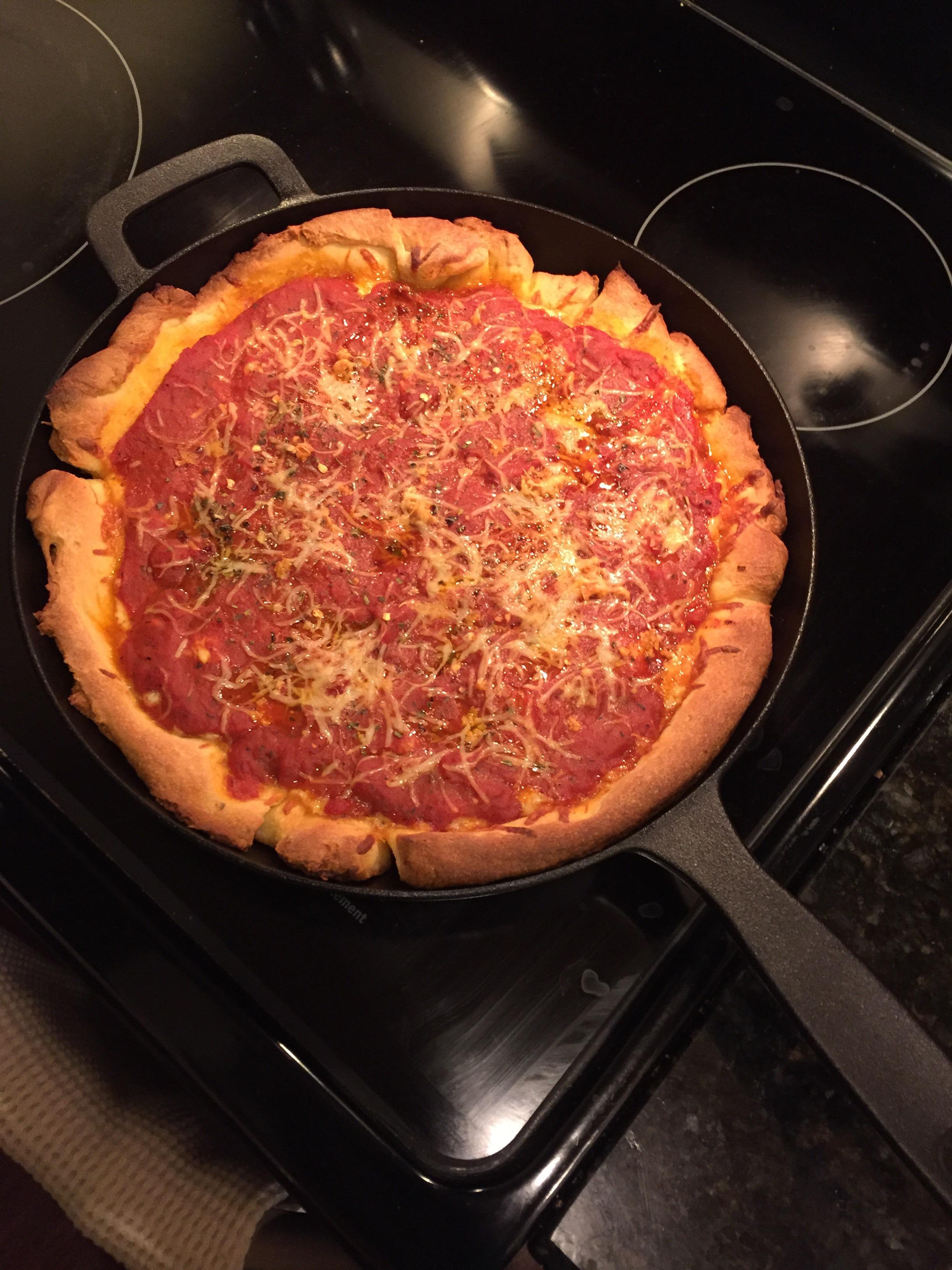 Deep Dish Pizza r/castiron