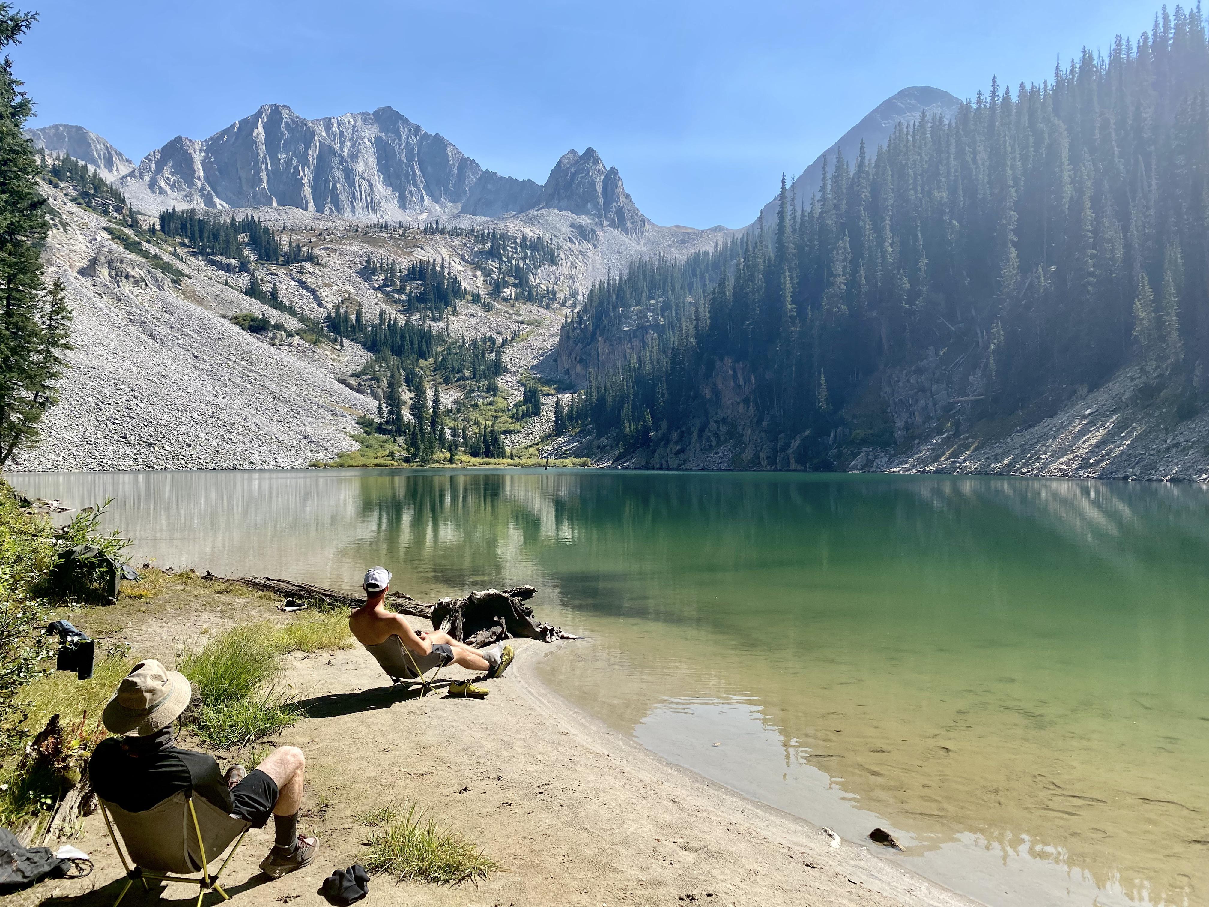 Enjoying a pristine lake in the backcountry r/Outdoors
