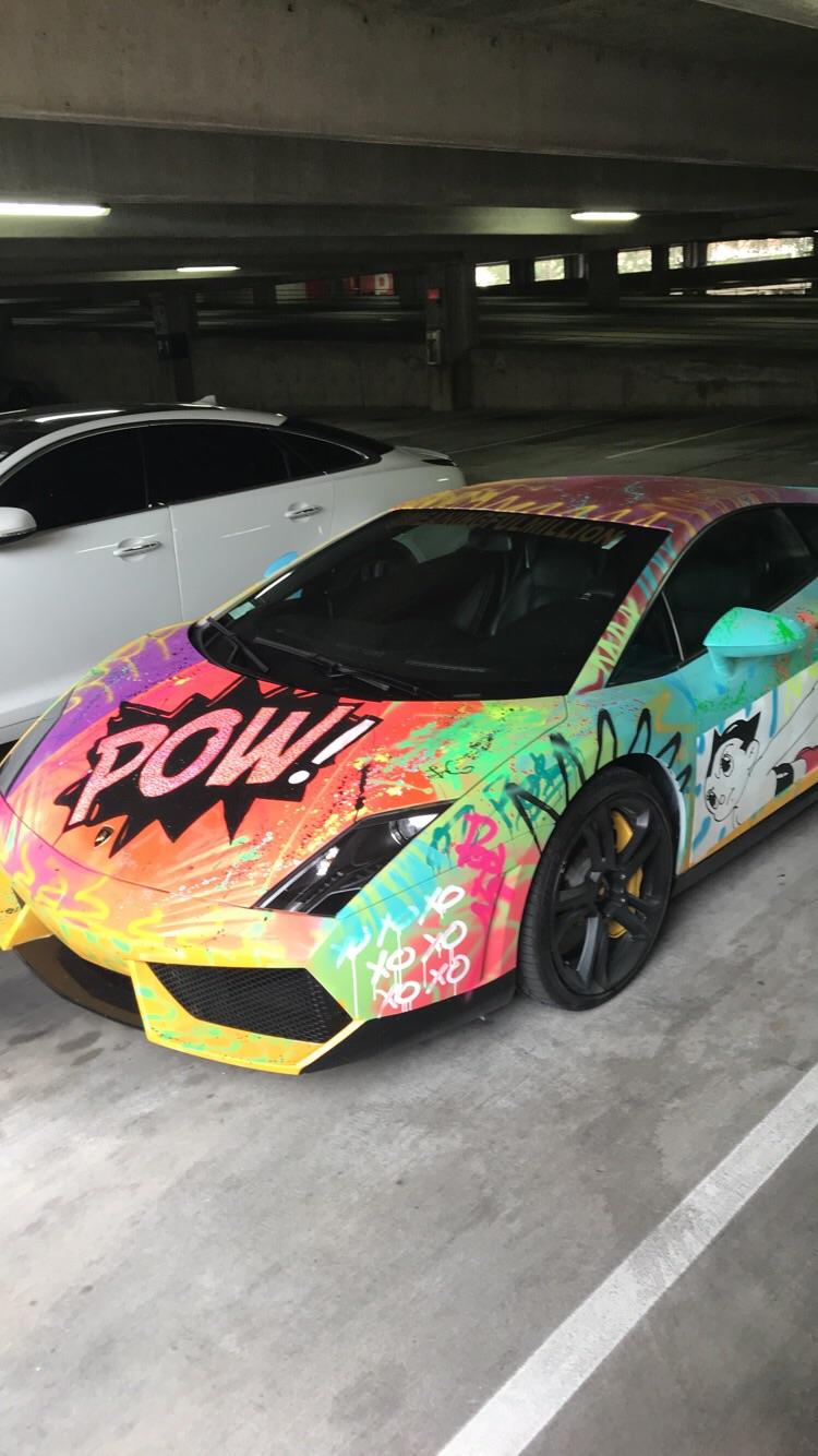 Certainly an interesting paint job on this Gallardo] r
