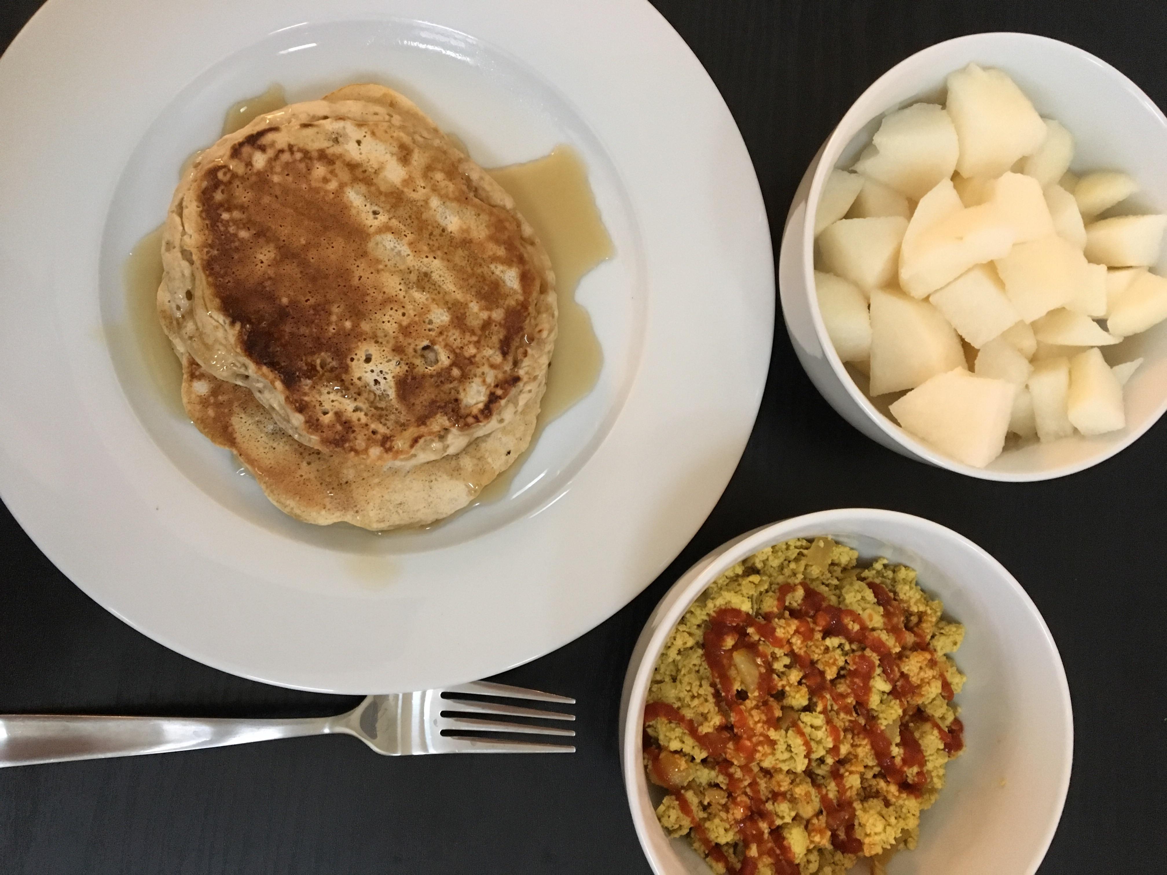 Walnut cinnamon pancakes, tofu scramble and a korean pear for breakfast