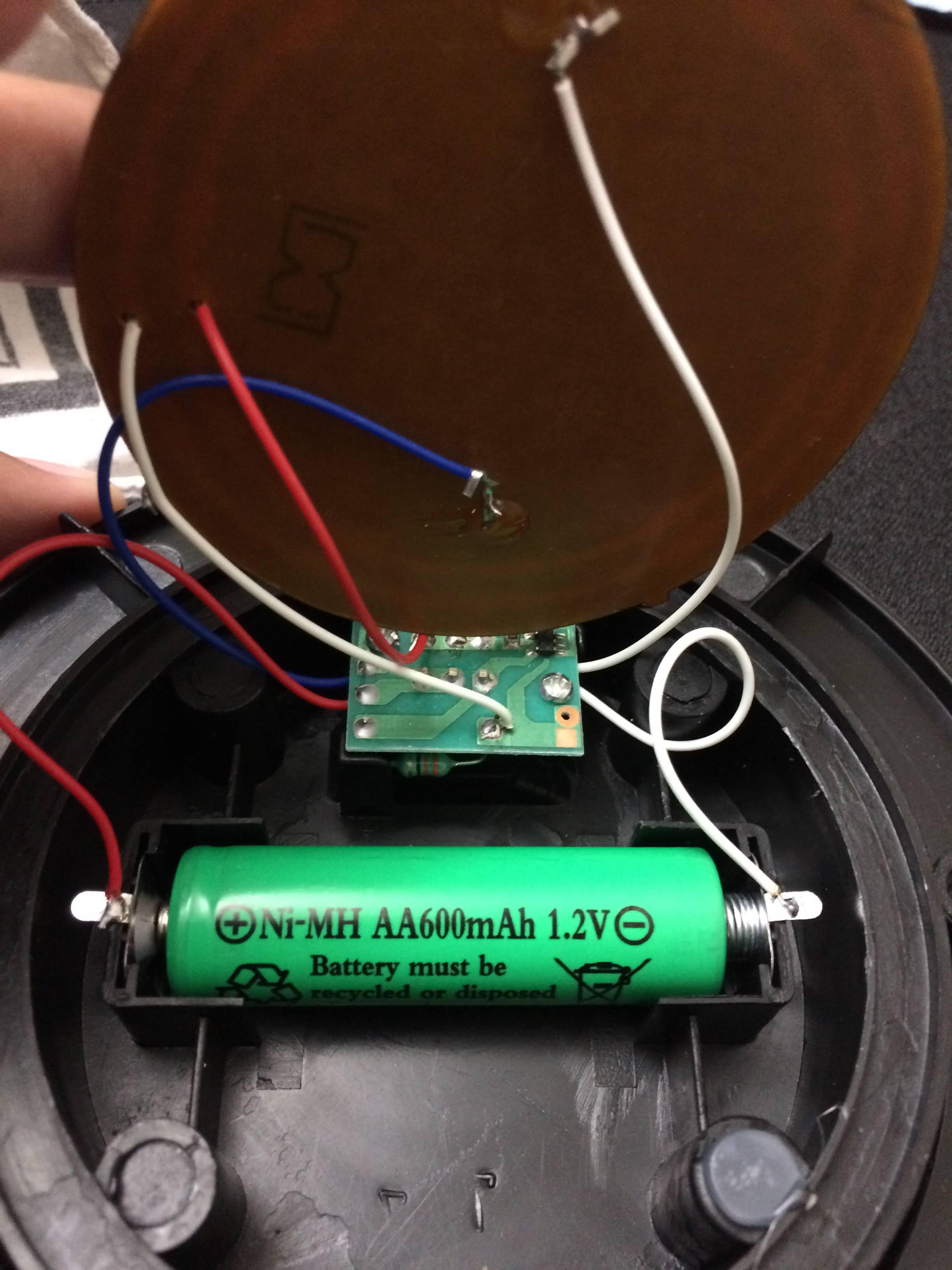 My solar path lights have rechargeable AA batteries inside : r/AAMasterRace