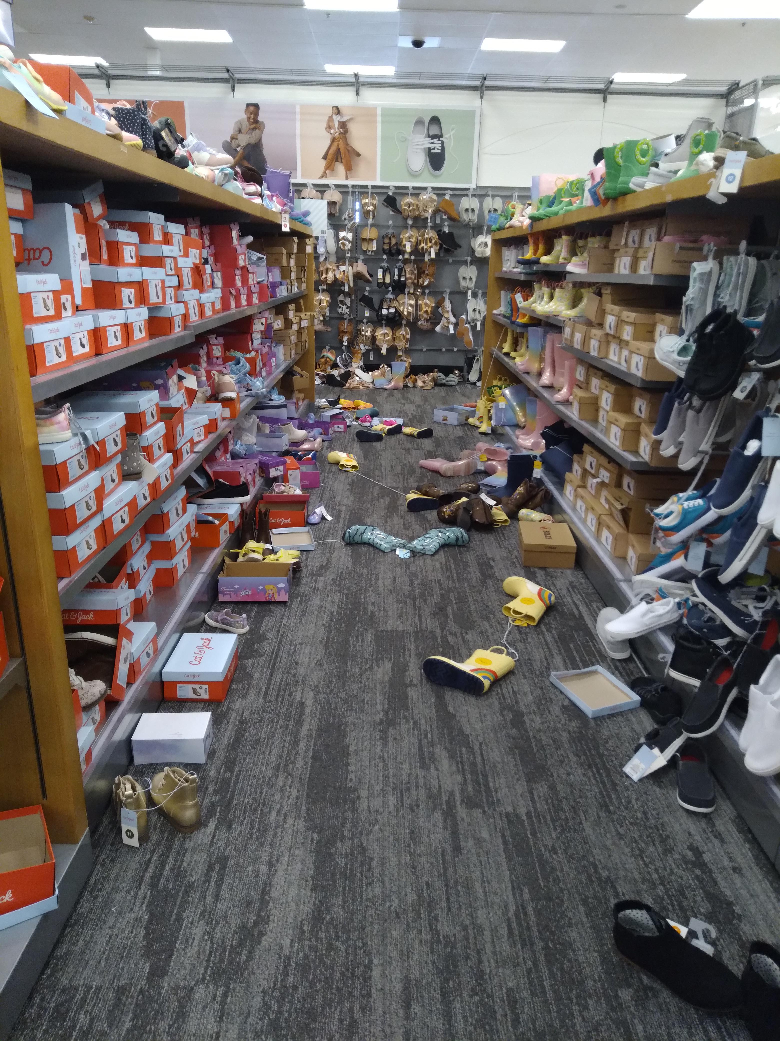 The local Target, Illinois r/mildlyinfuriating