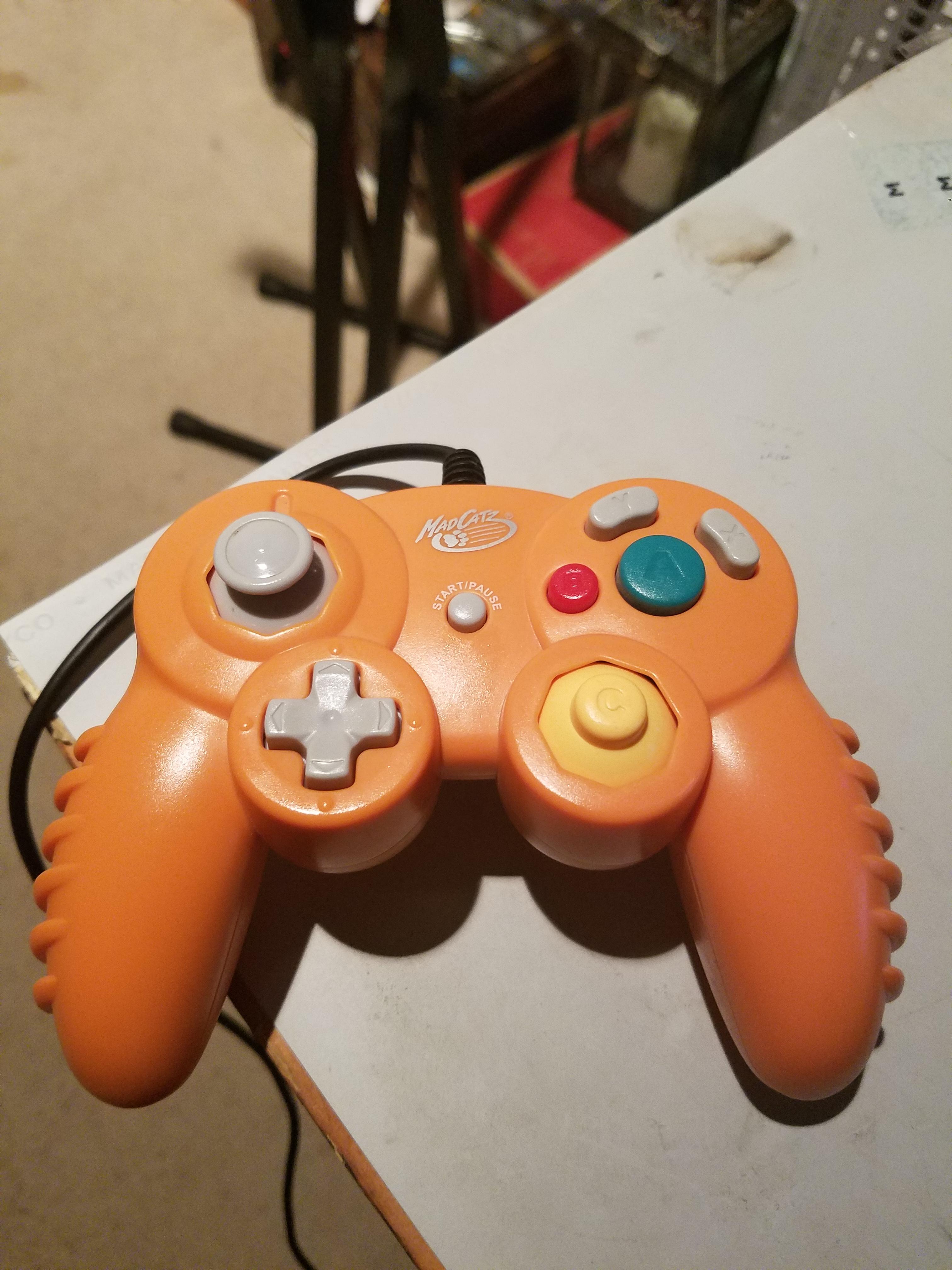 This MadCatz controller has no existing image, nor has it ever been