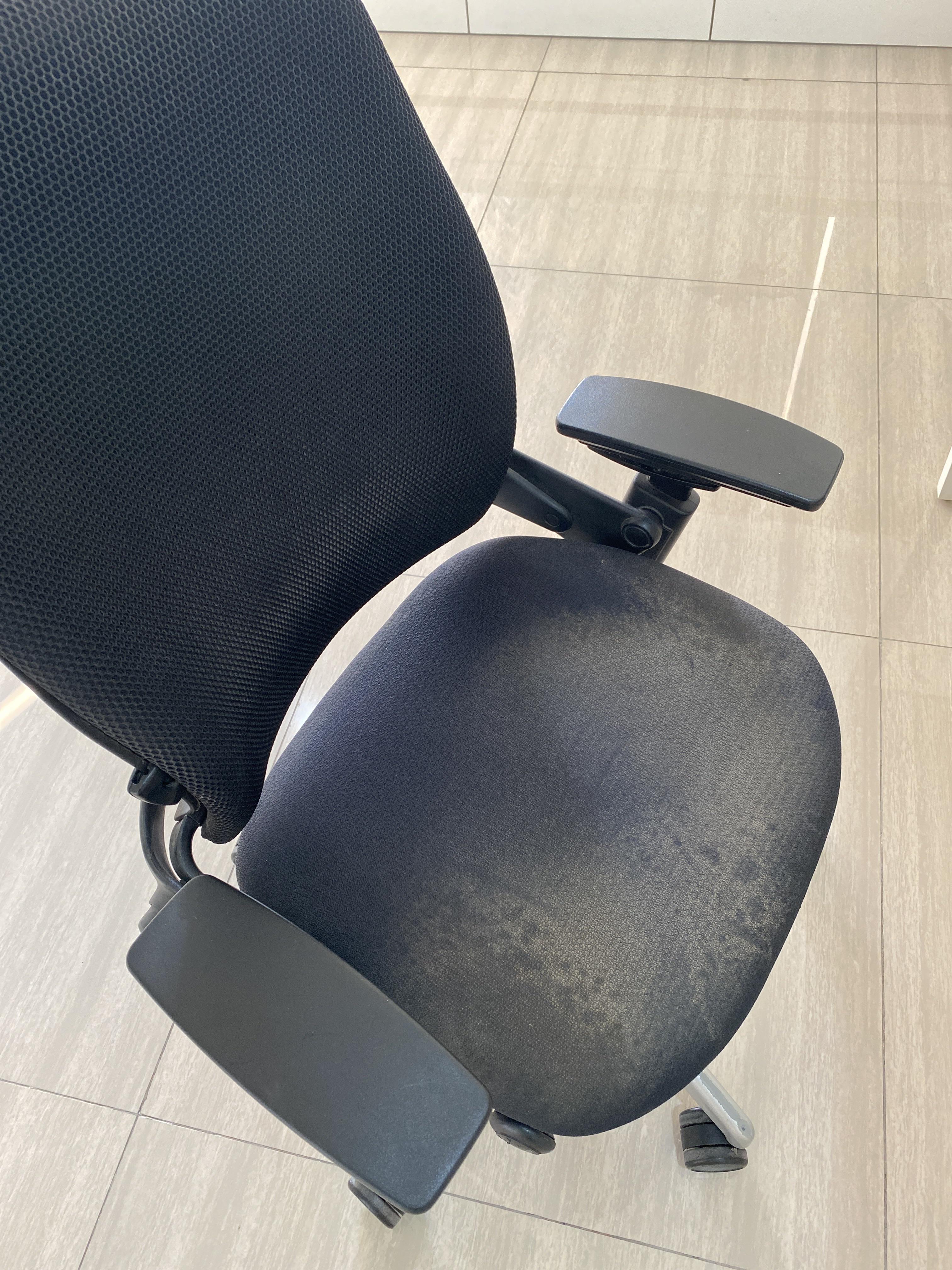 Top 48+ imagen office chair cleaning Abzlocal.mx