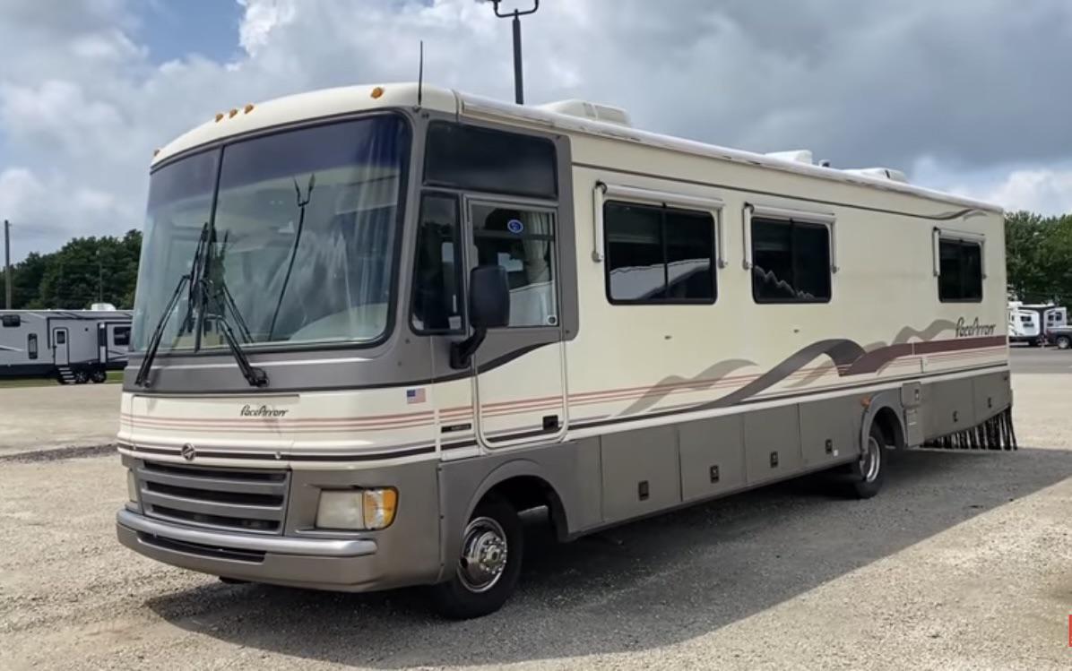 I am new here, I just purchased a 1997 Fleetwood pace arrow. It has a